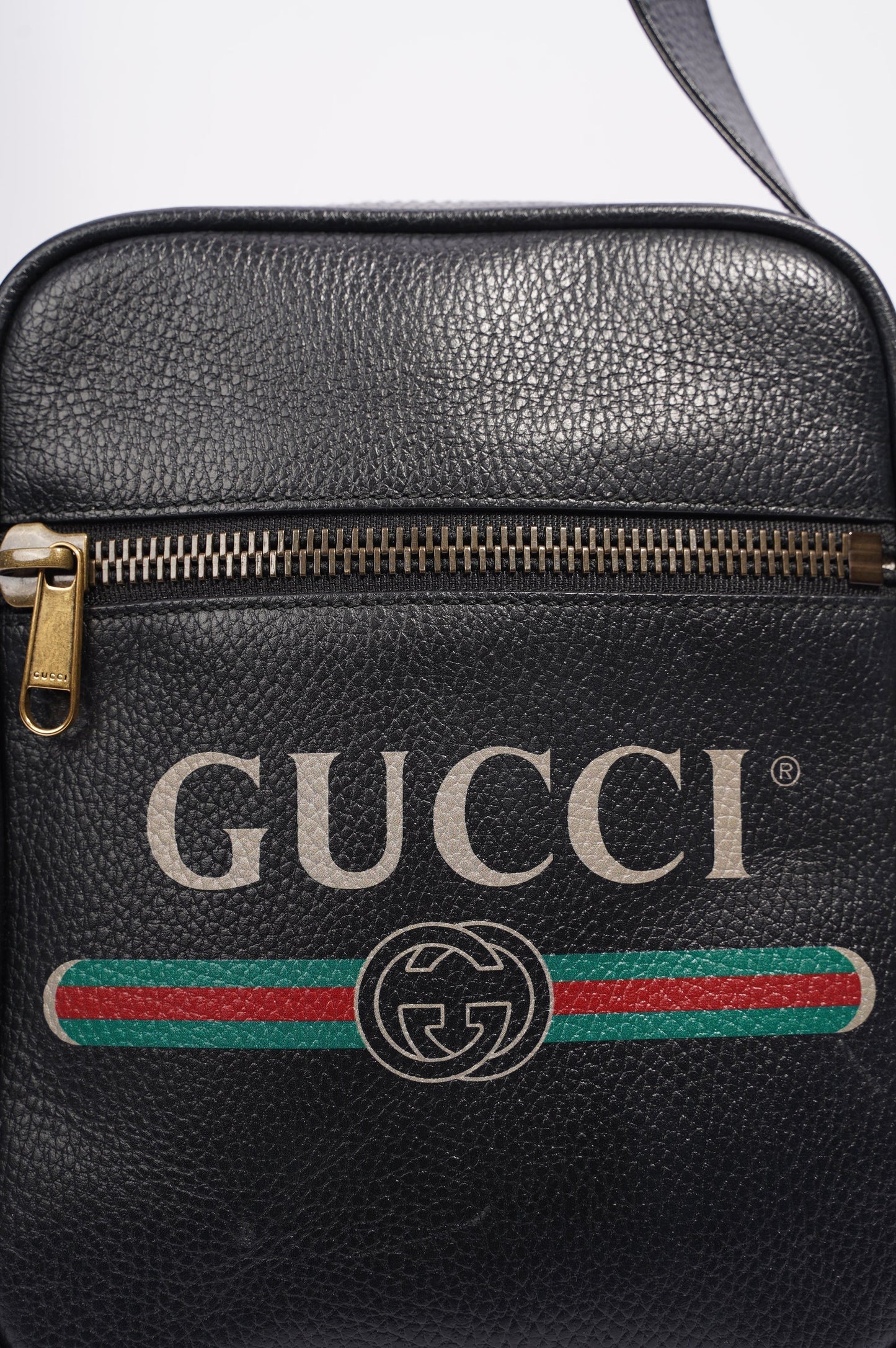 Gucci Mens Print Messenger Black Leather