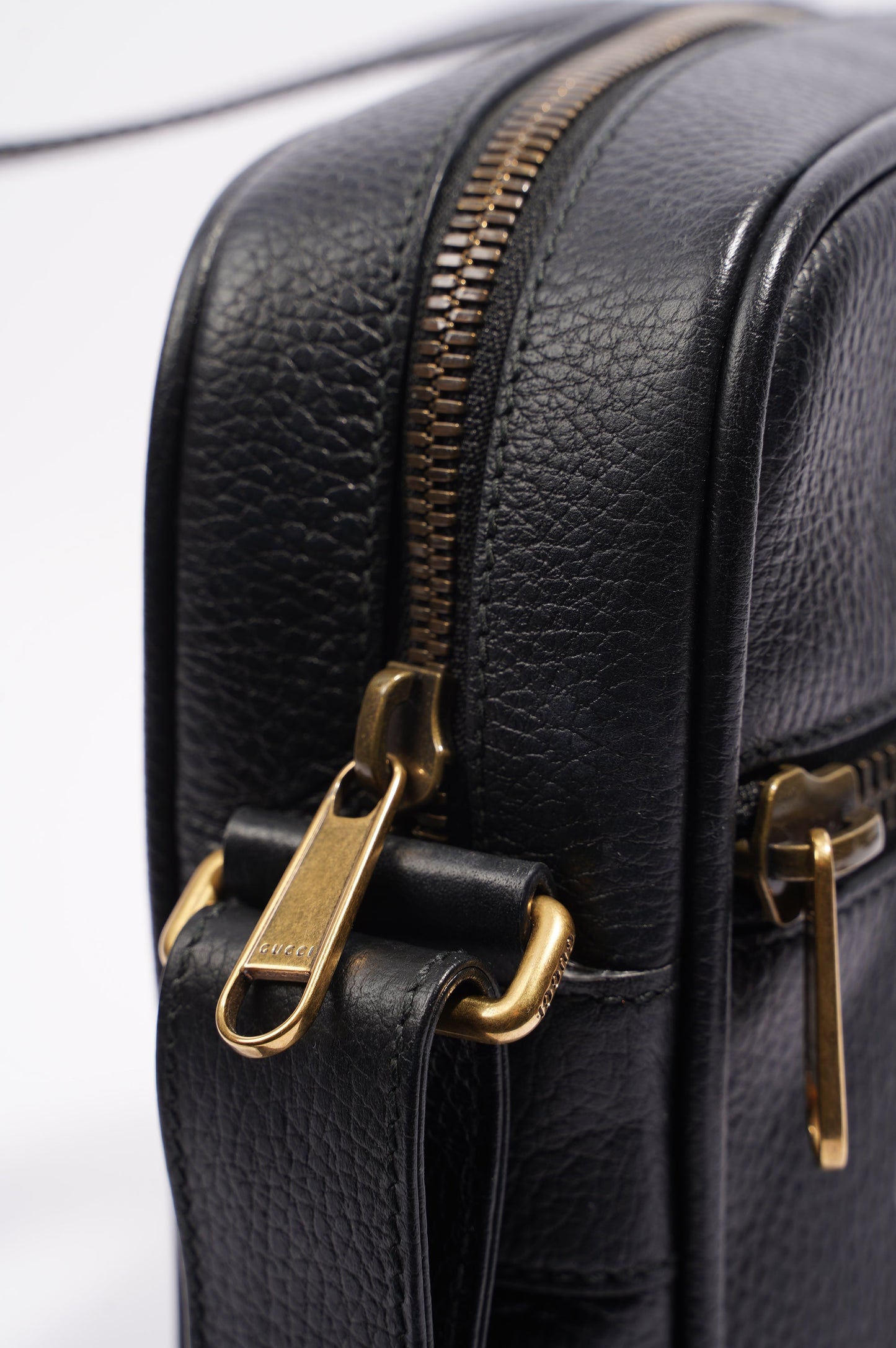 Gucci Mens Print Messenger Black Leather