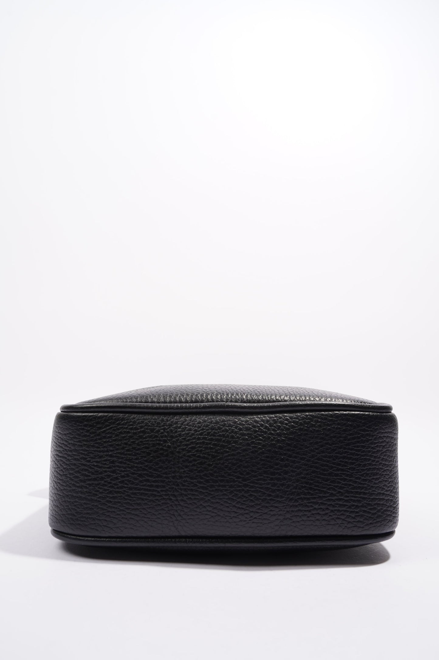 Gucci Mens Print Messenger Black Leather