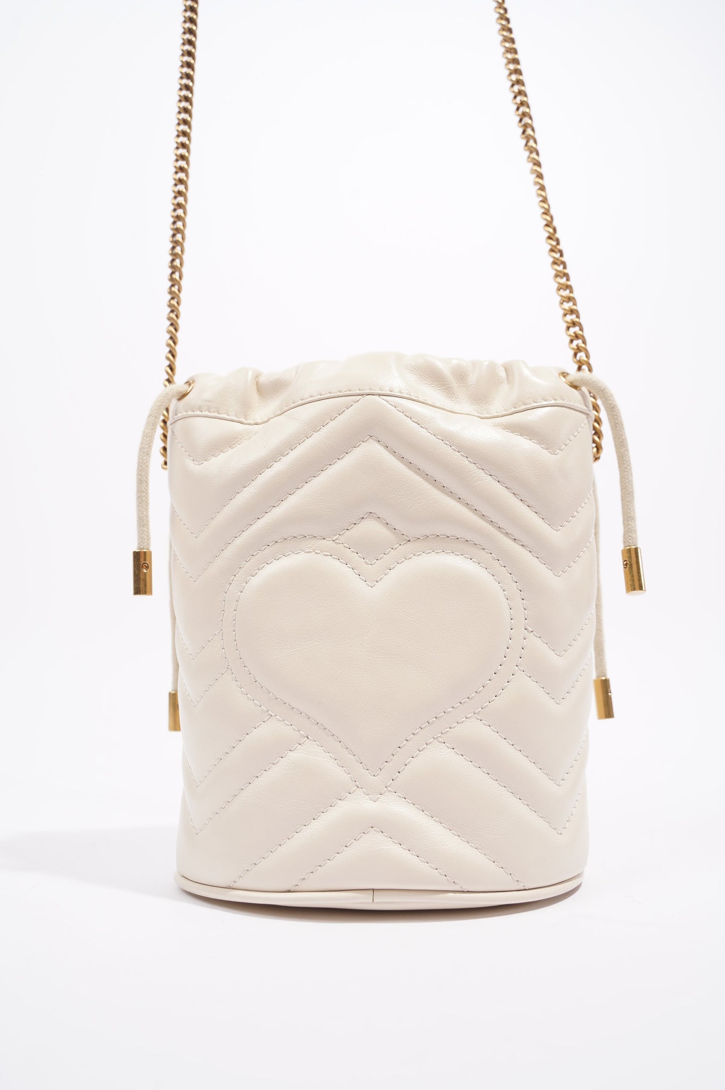 Gucci Womens Marmont Bucket Bag White / Gold