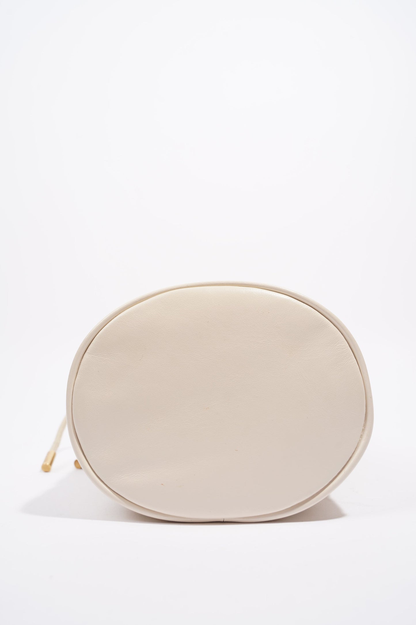 Gucci Womens Marmont Bucket Bag White / Gold