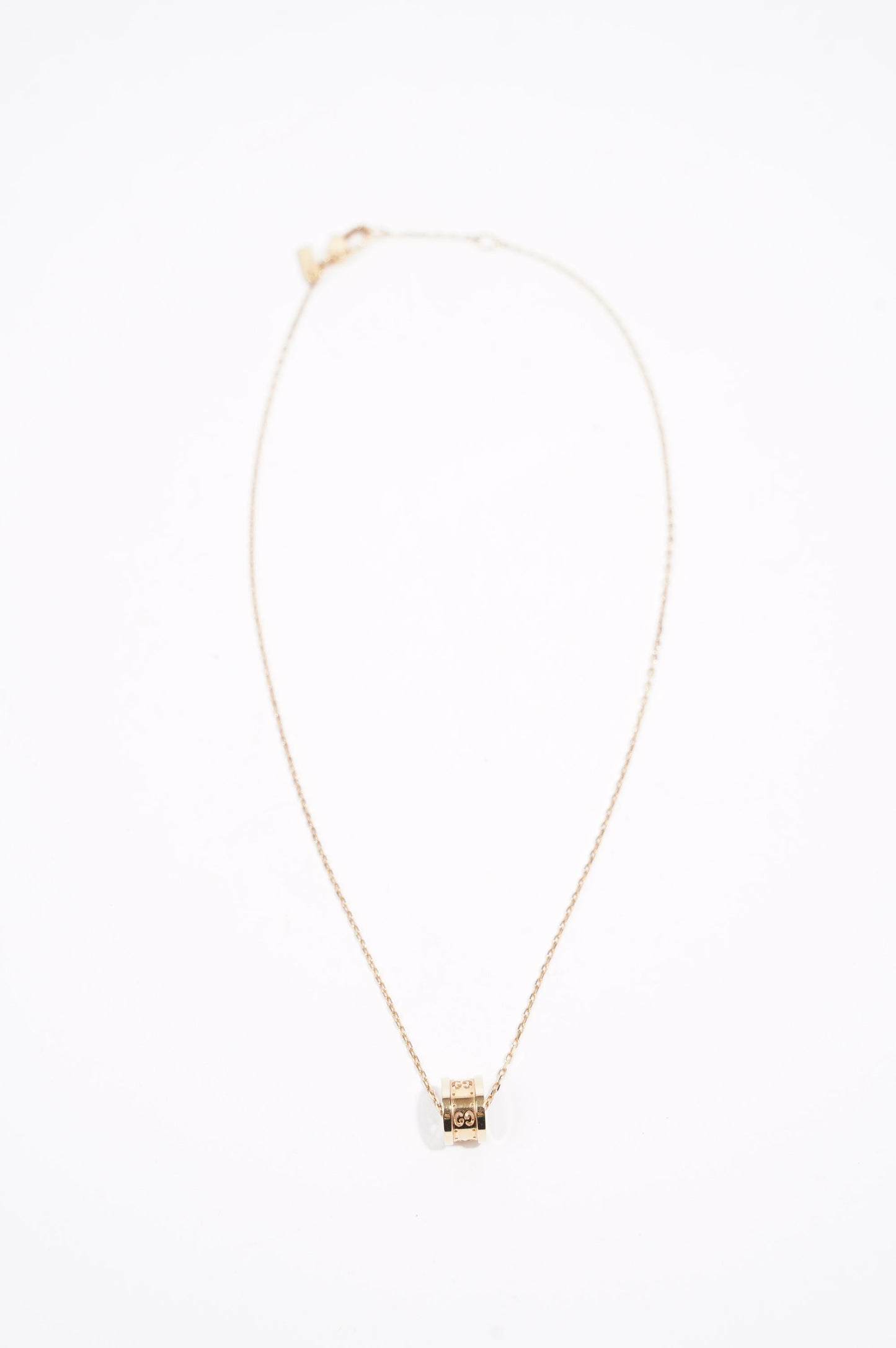 Gucci Womens GG Icon Necklace 18k Gold