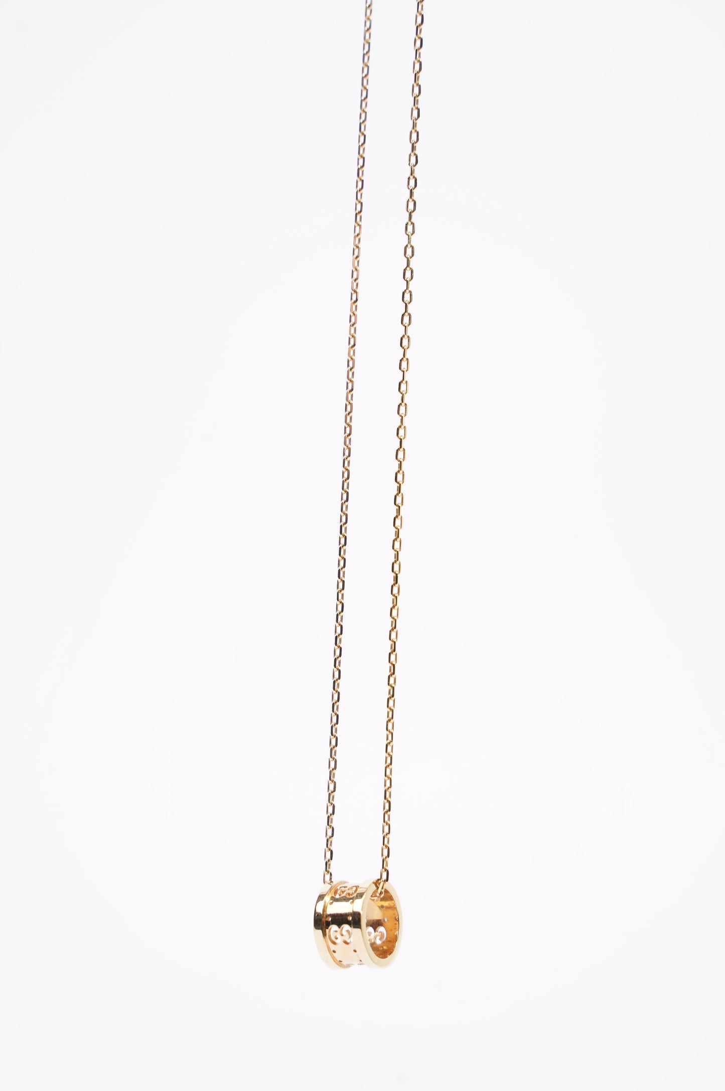 Gucci Womens GG Icon Necklace 18k Gold