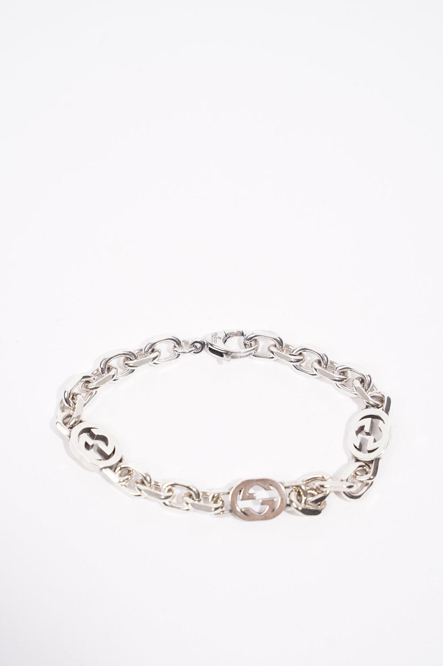 Gucci Mens Interlocking G Bracelet Silver