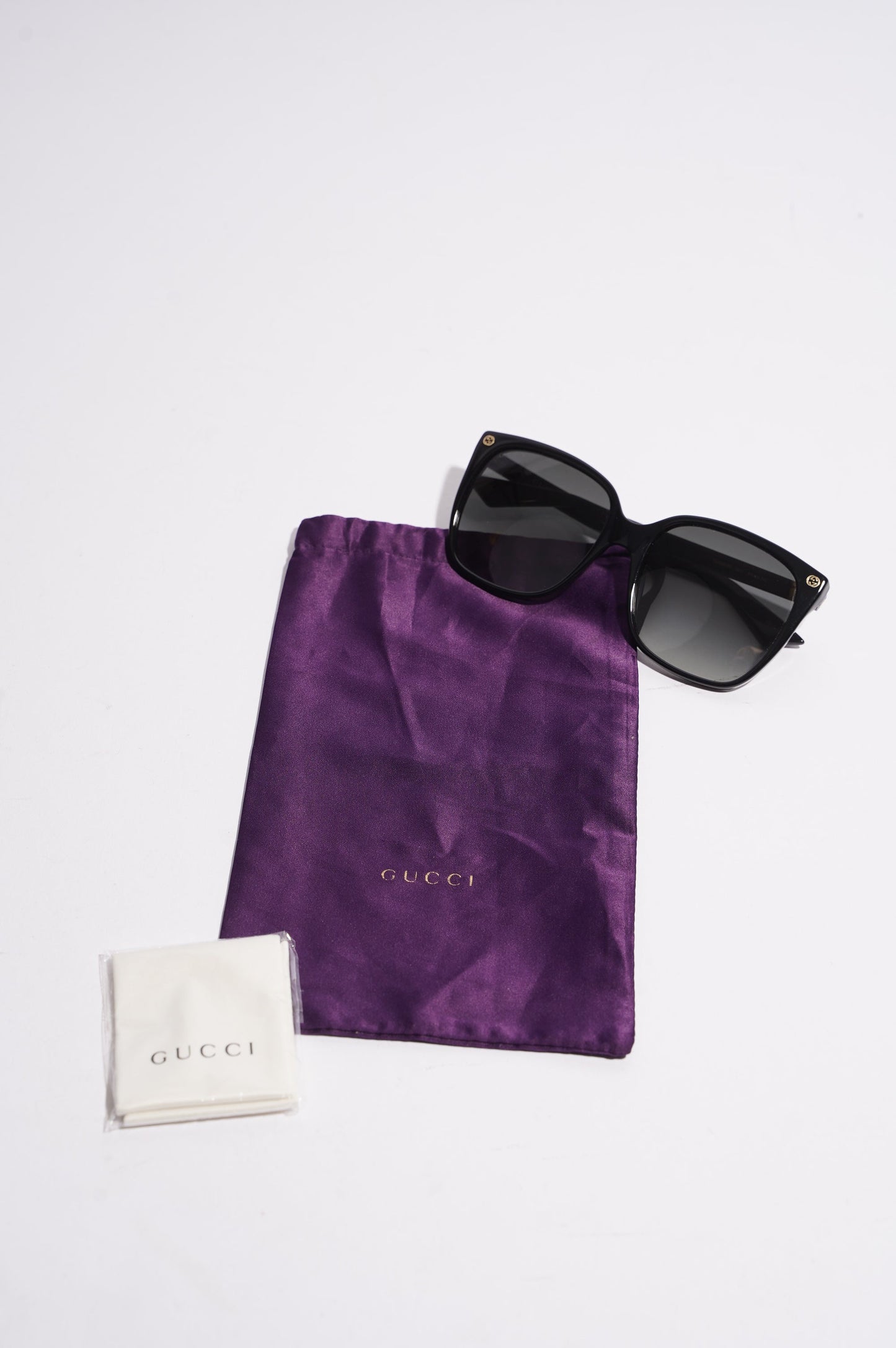 Gucci Womens GG0022S Sunglasses Black 140