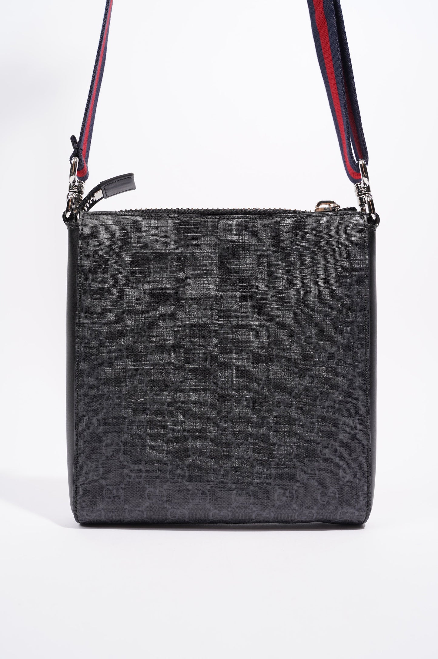 Gucci Mens GG Messenger Bag Black Small