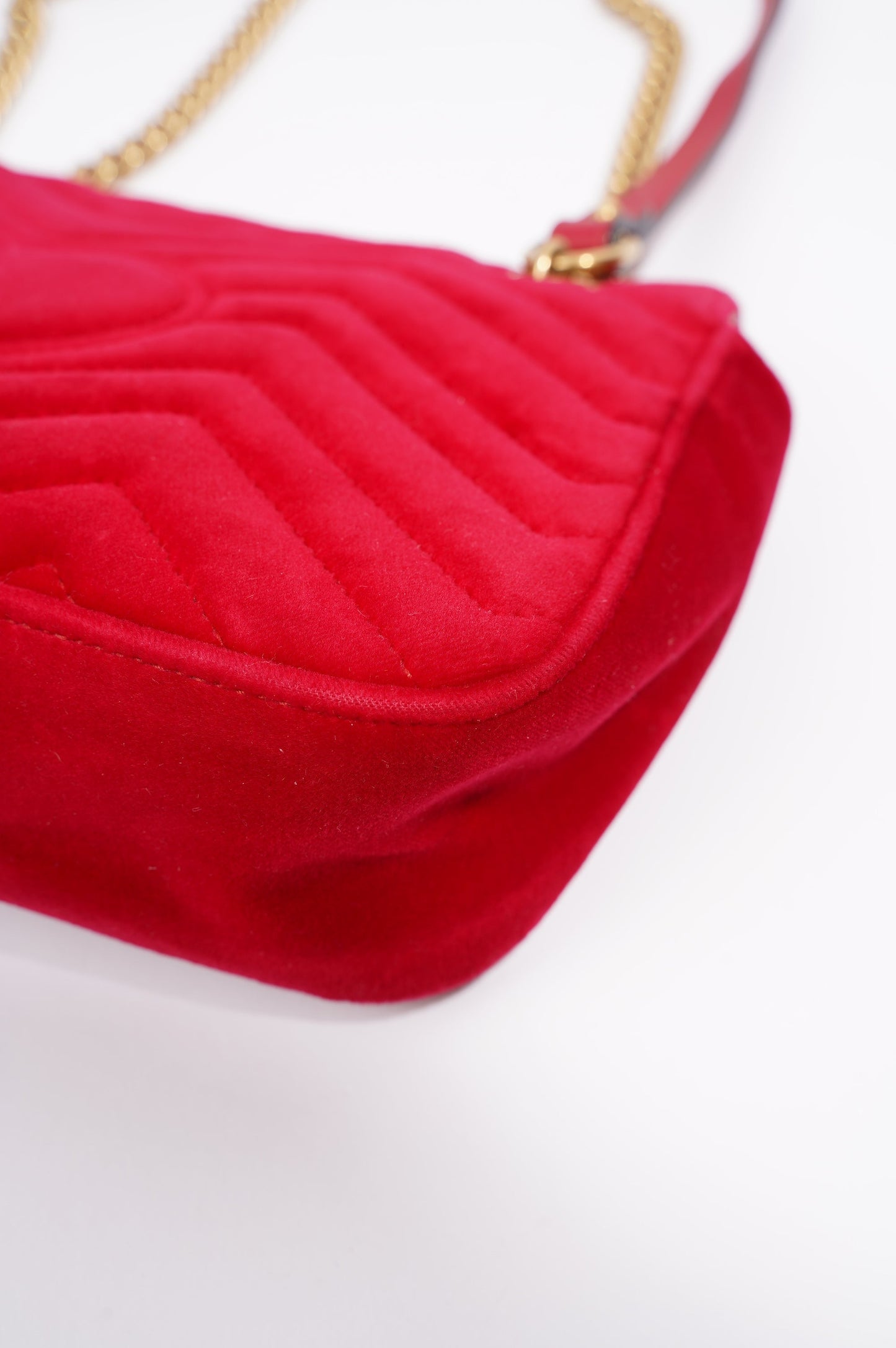 Gucci GG Marmont Black Red Velvet Small