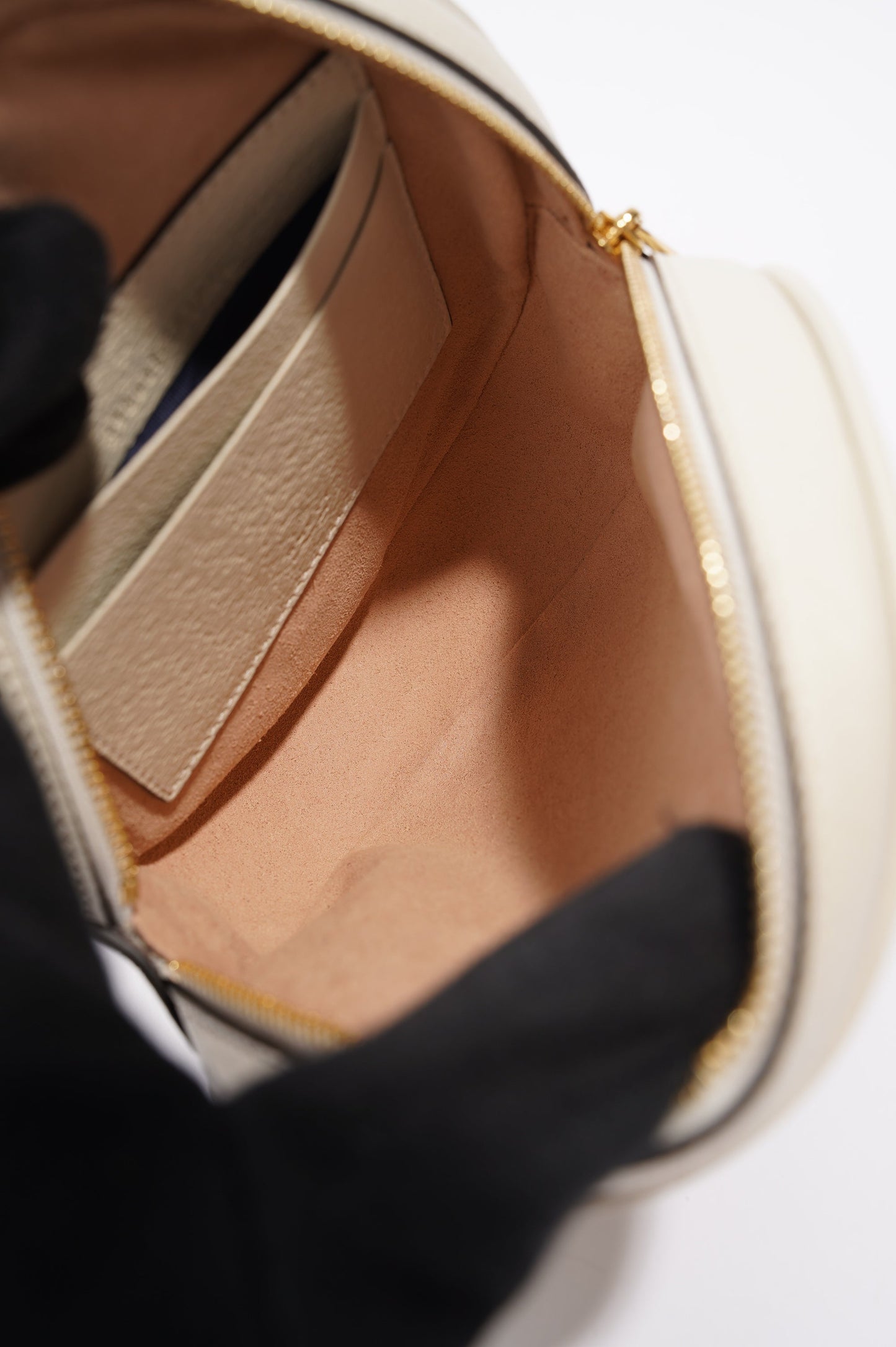 Gucci Ophidia GG Round Backpack Cream Mini