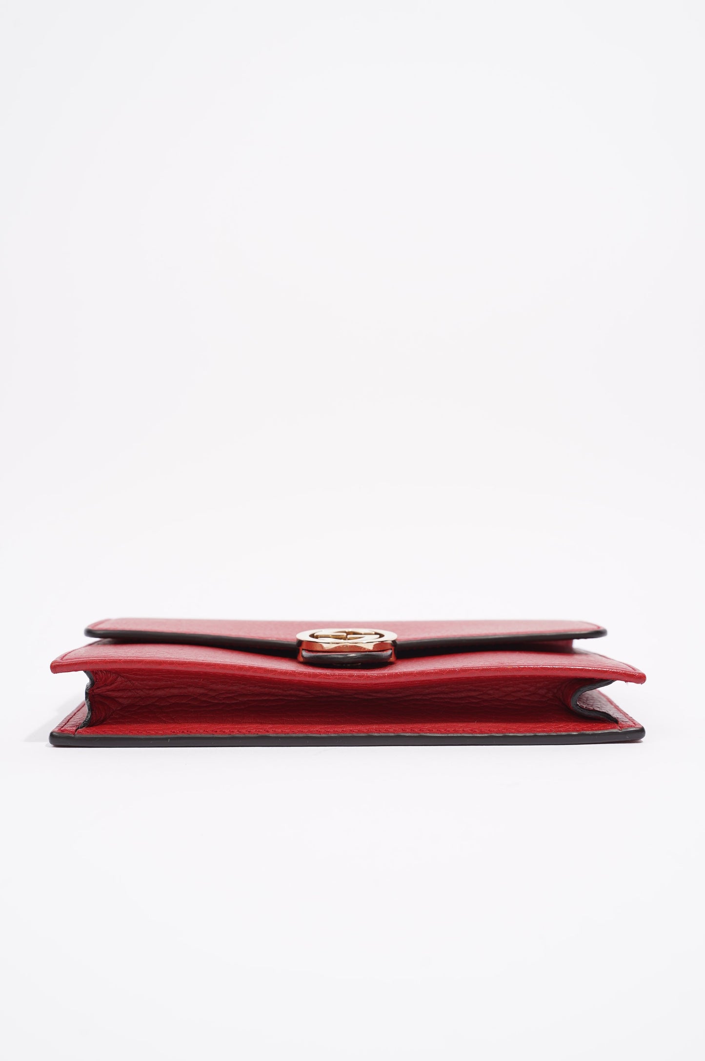 Gucci Womens Interlocking GG Chain Wallet Red