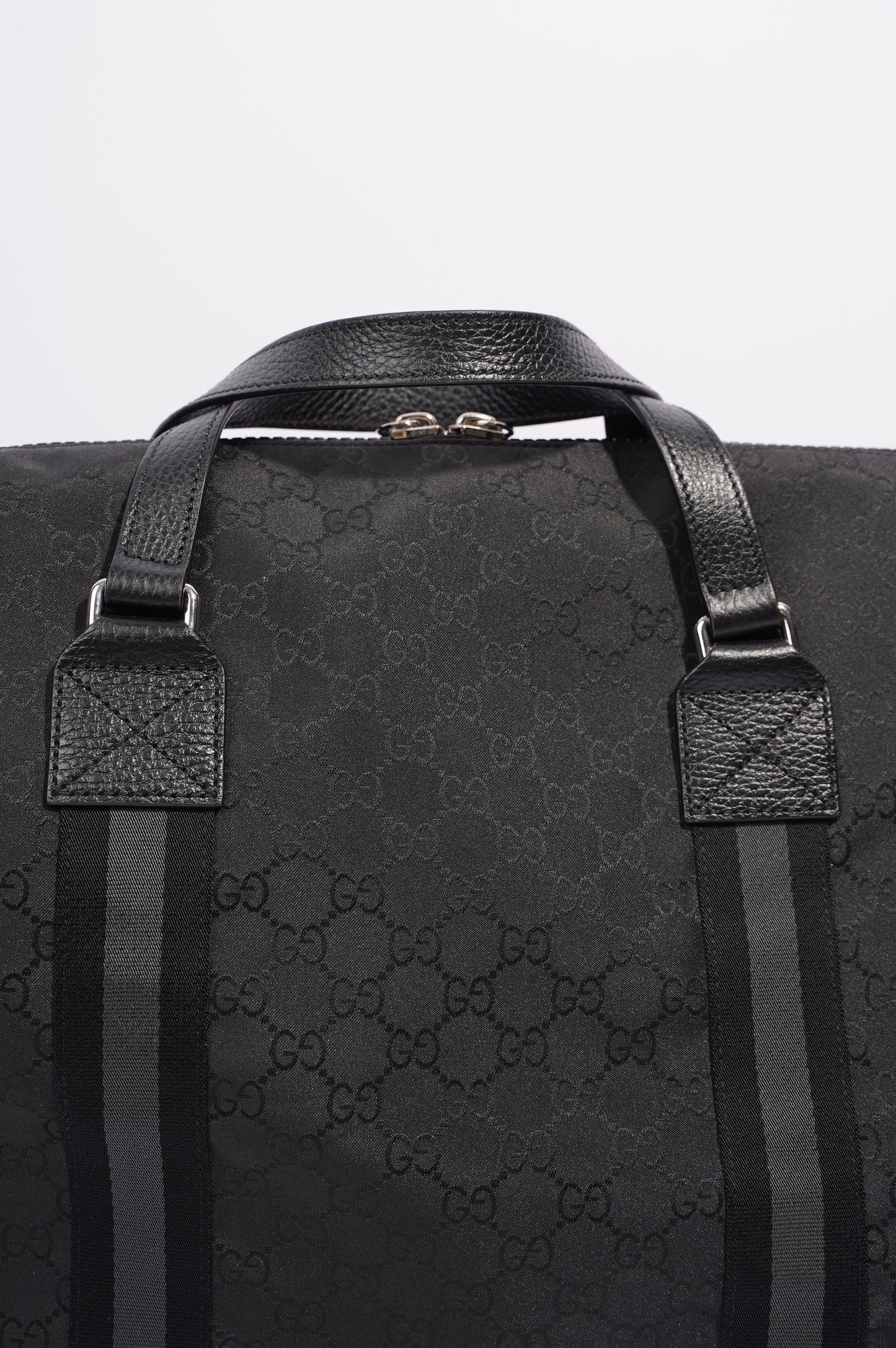 Gucci Mens Duffle Bag Grey Canvas XL