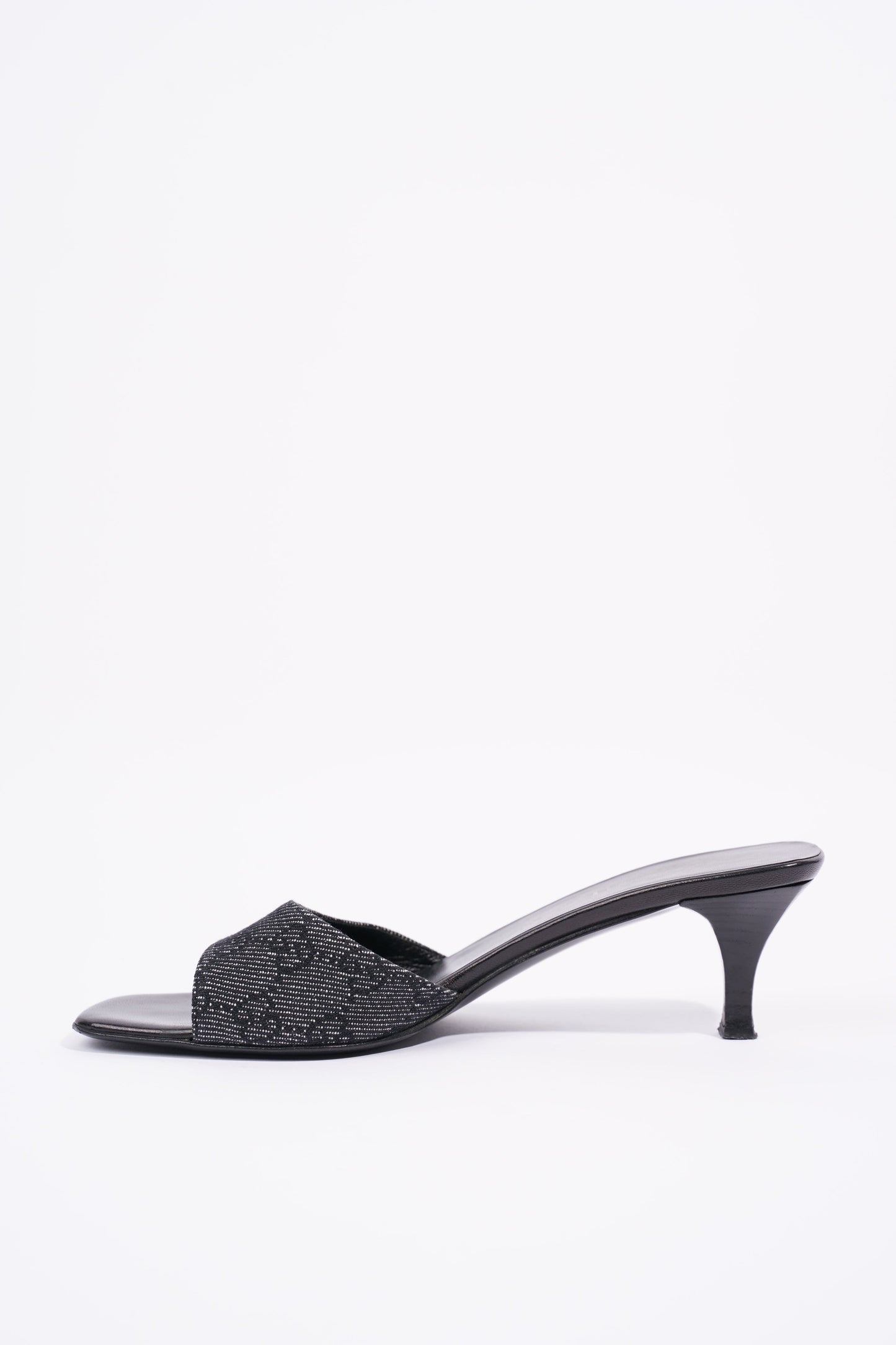 Gucci Womens Mule Sandals Black / White EU 37 / UK 4