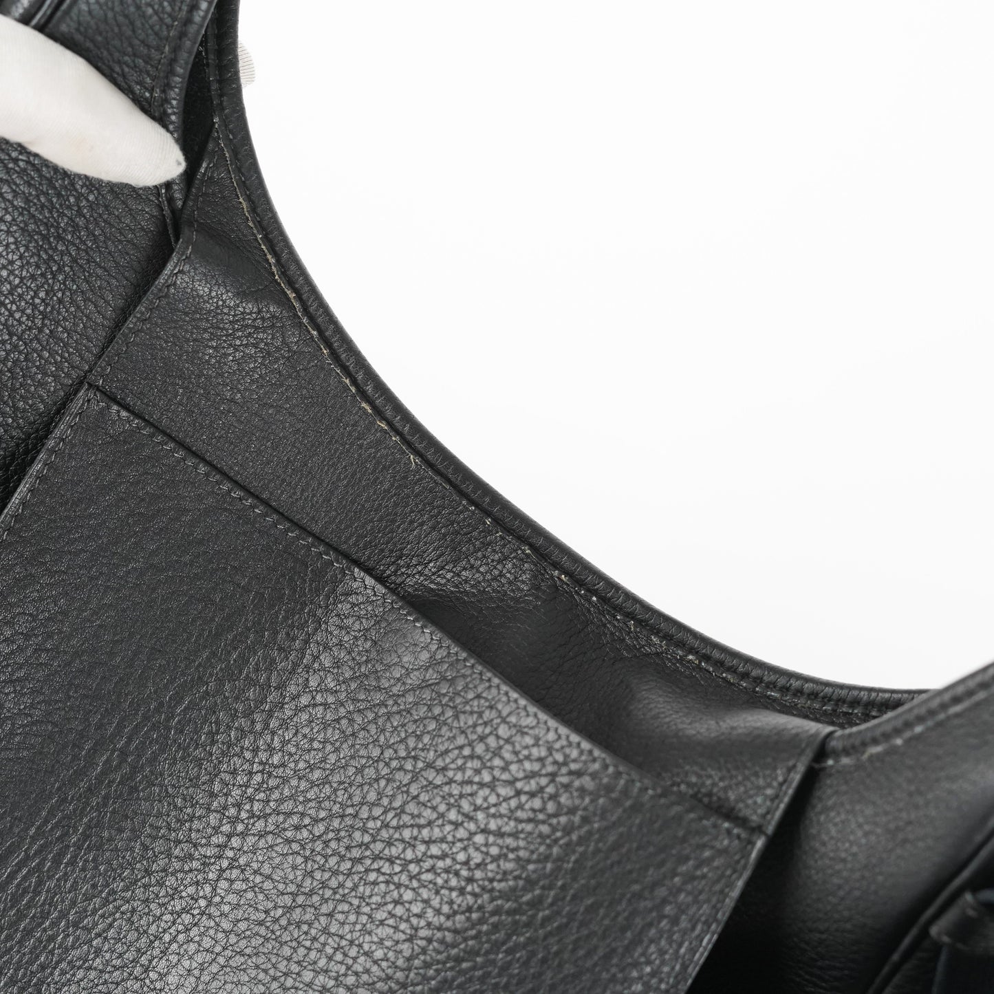 Hermes Tsako Black