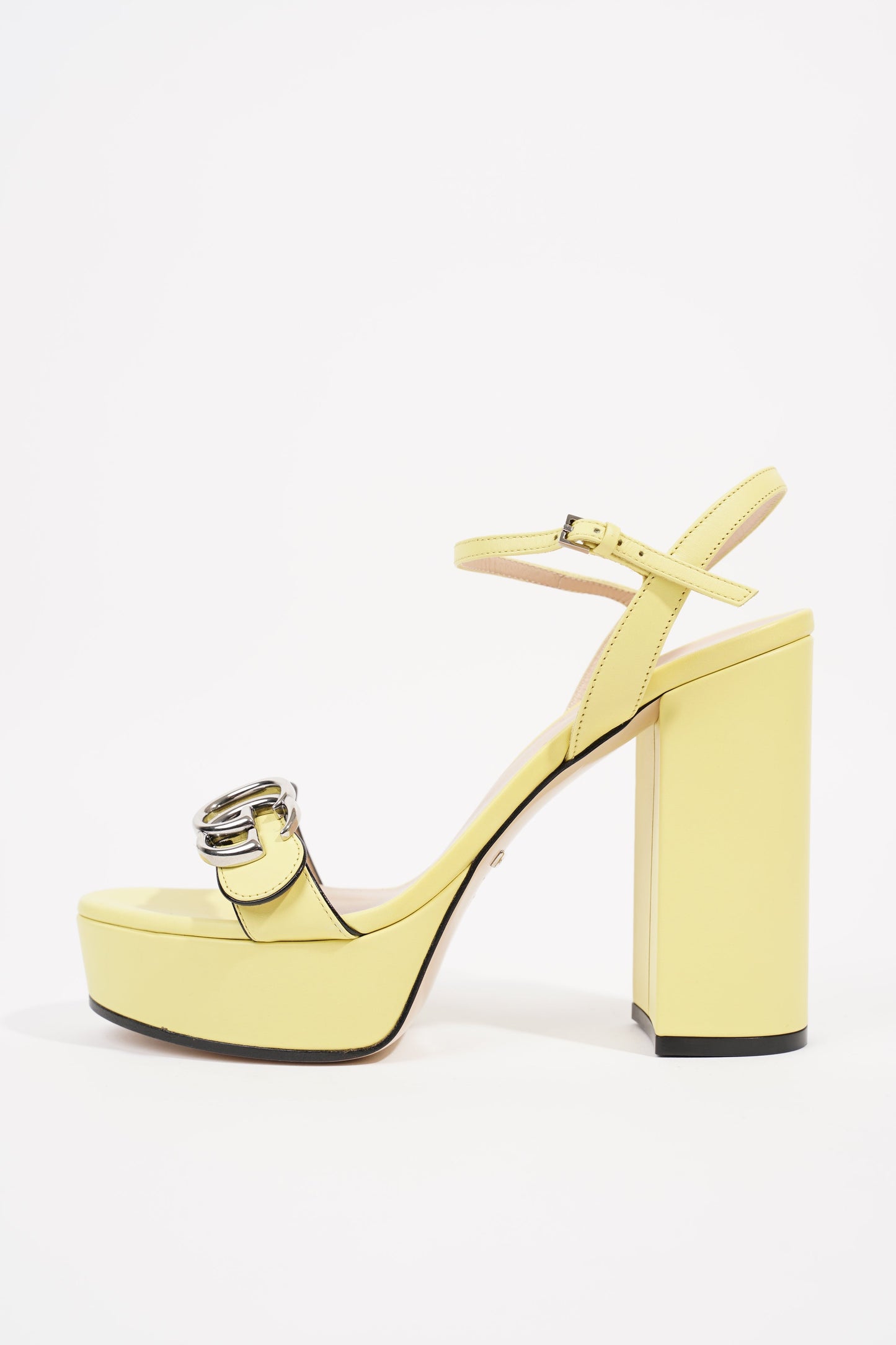 Gucci Womens Marmont Sandal Banana EU 38.5 / UK 5.5
