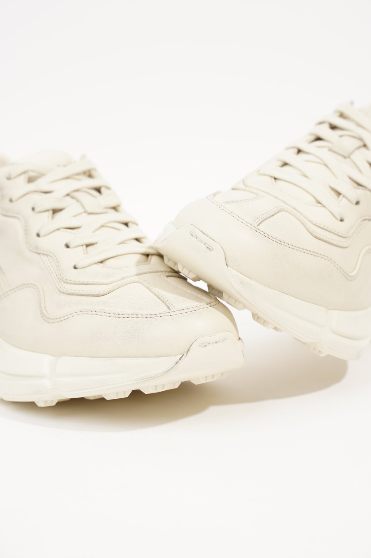 Gucci Mens Rhyton Sneaker Ivory EU 41 / UK 7