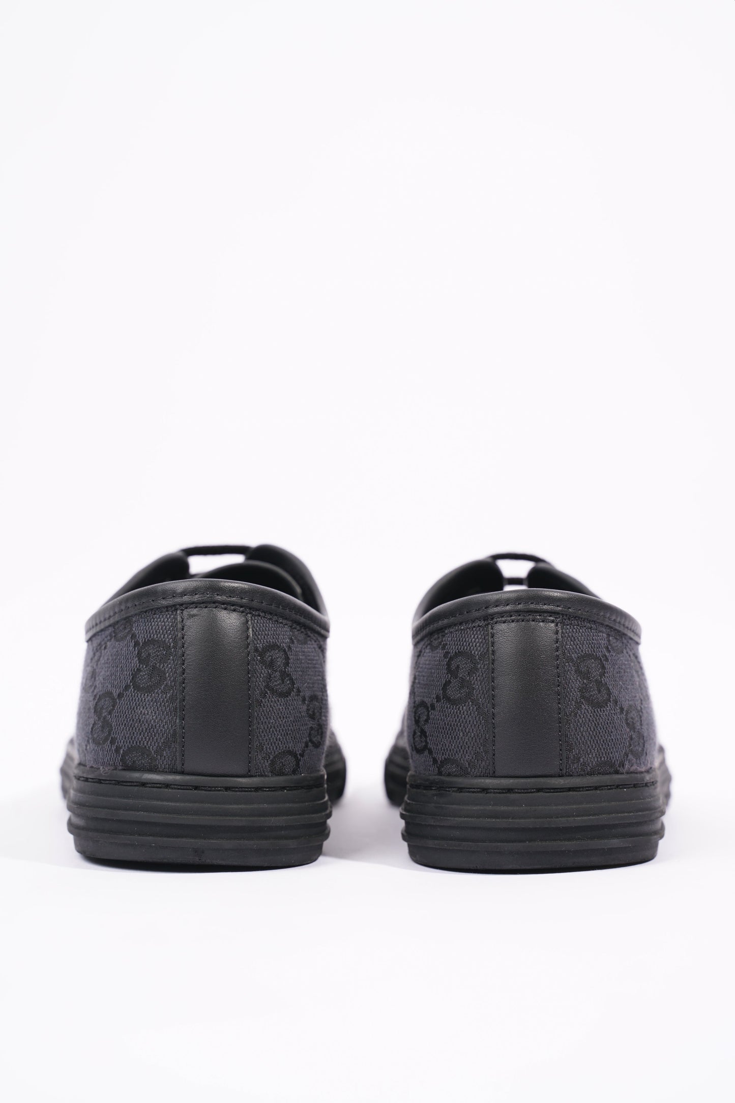 Gucci Mens GG Canvas Low Top Sneaker Black EU 40 / UK 6