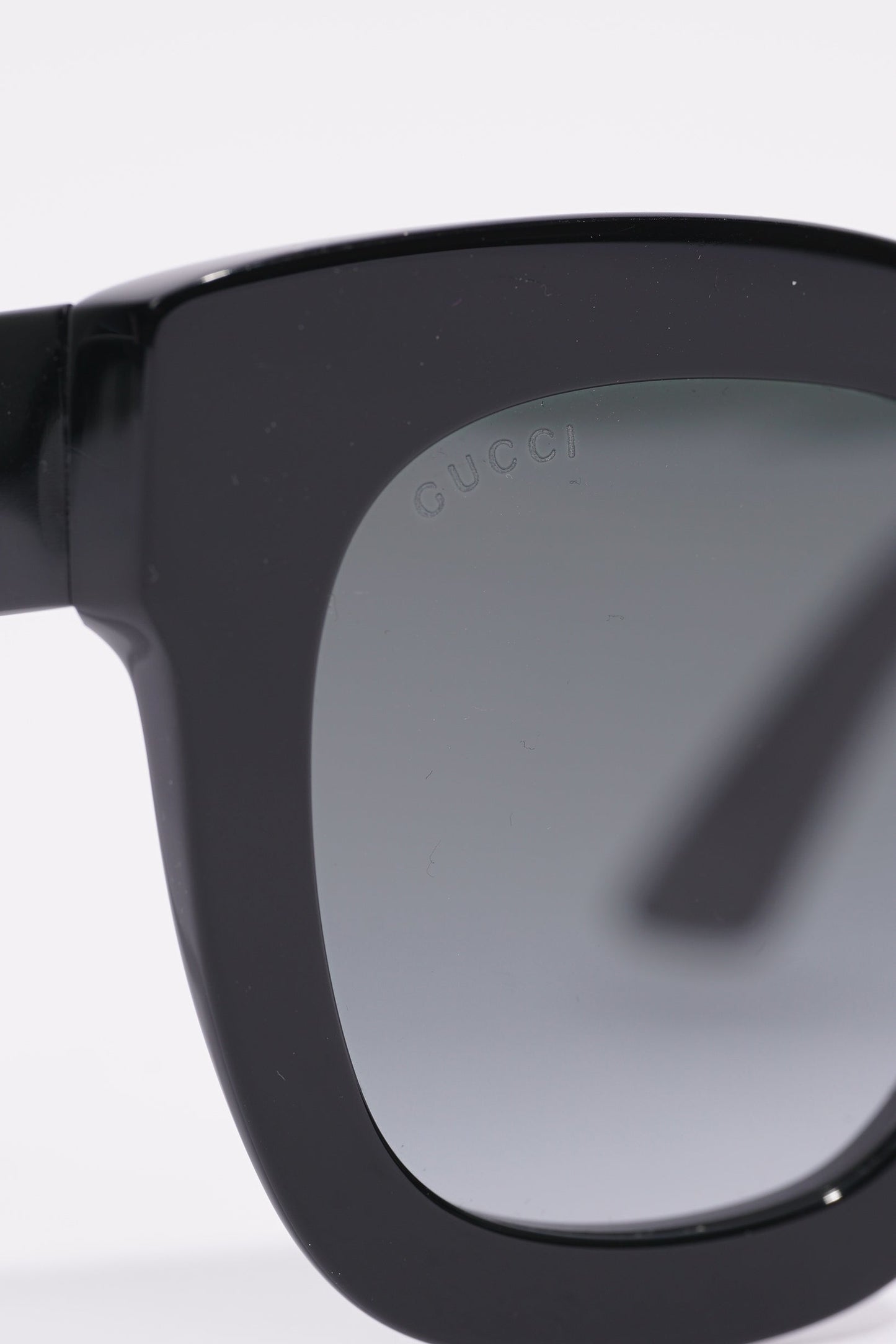 Gucci Womens GG0208S Sunglasses Black / Gold / Silver 140