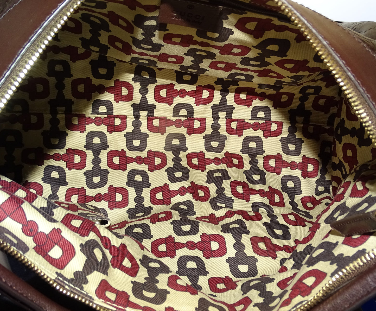 Gucci GG Leather Abbey Shoulder Bag
