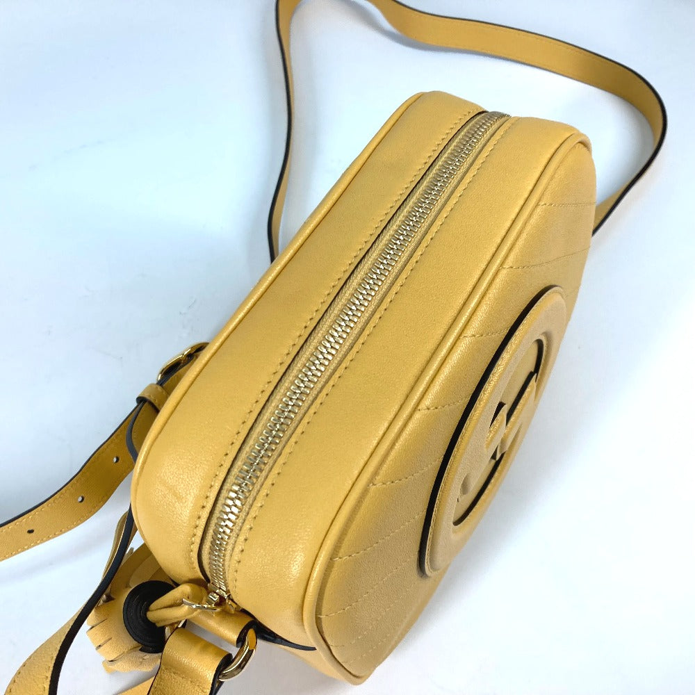 GUCCI Shoulder Bag 742360 leather yellow Round interlocking G tassel Blondy Women Used