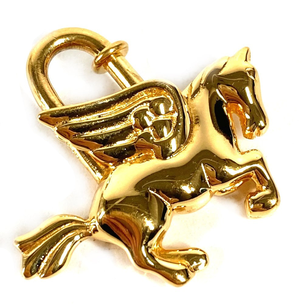 HERMES Pendant top Gold Plated gold Cadena Pegasus Women Used