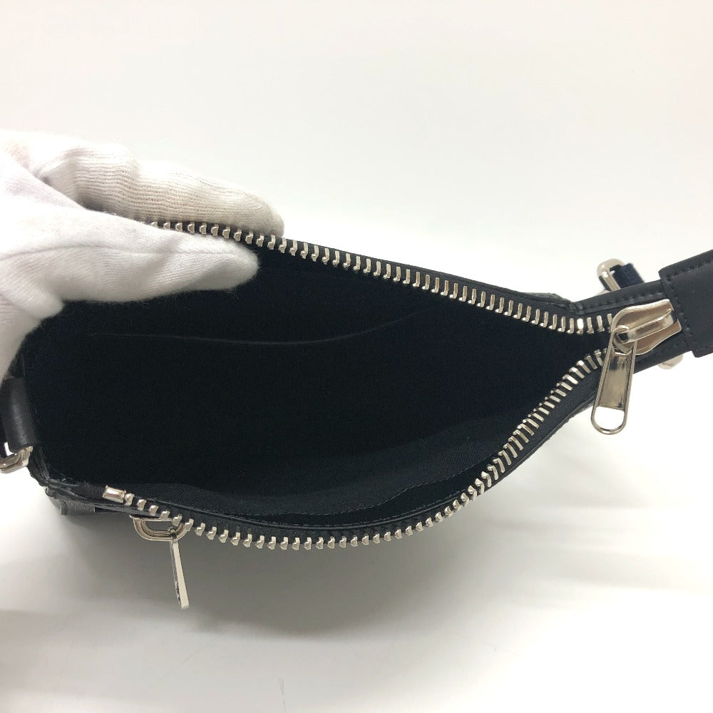 GUCCI Shoulder Bag 523599 GG Supreme Canvas gray GG Supreme Small messenger bag mens Used