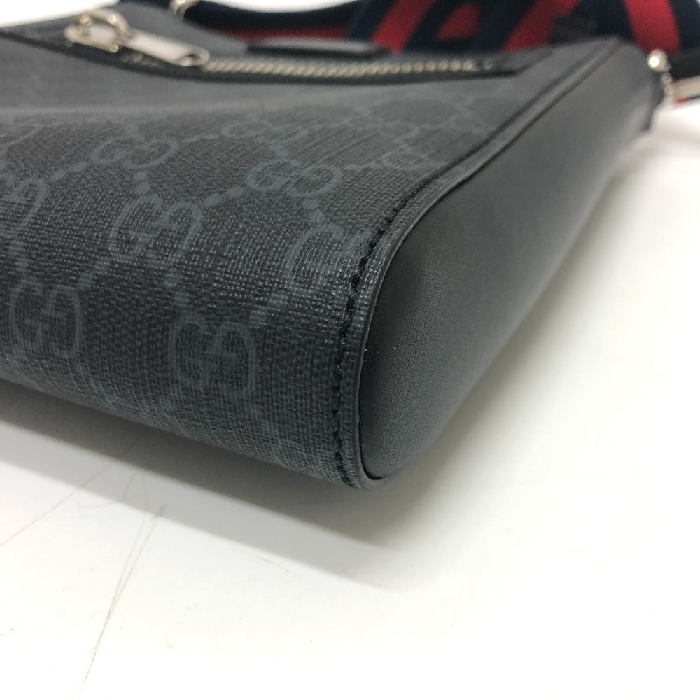GUCCI Shoulder Bag 523599 GG Supreme Canvas gray GG Supreme Small messenger bag mens Used