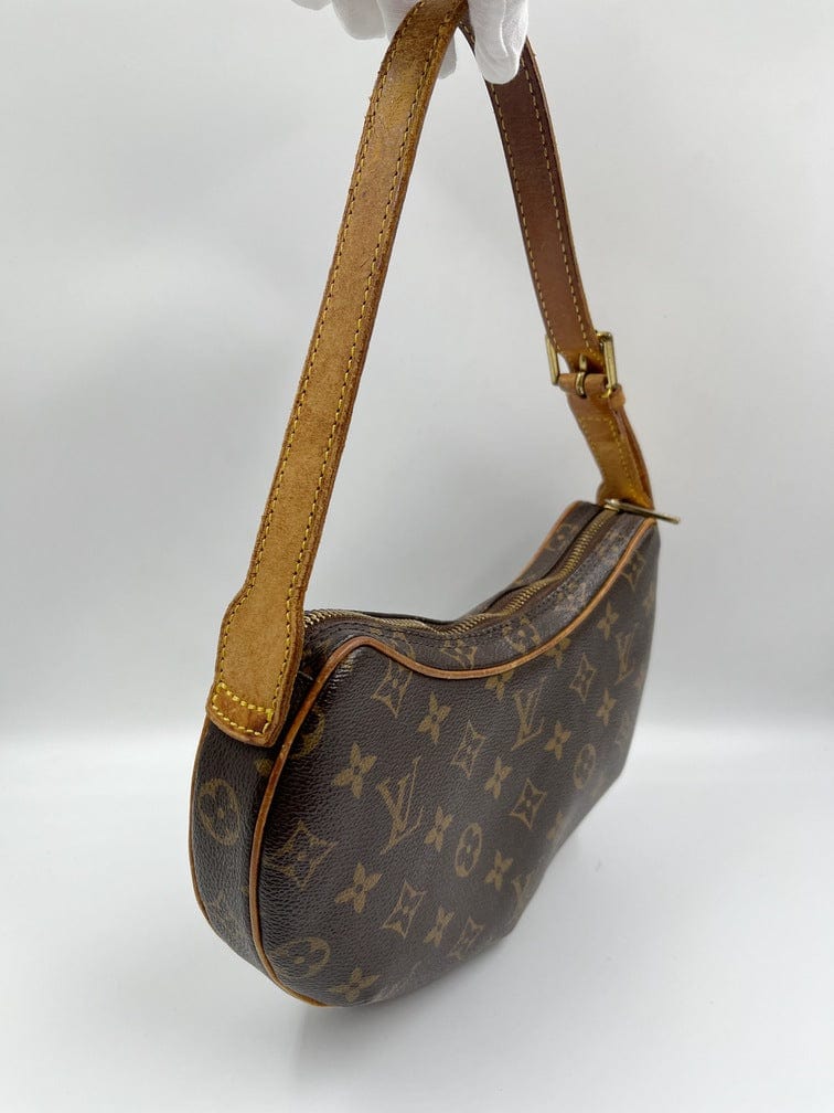 Louis Vuitton Croissant PM