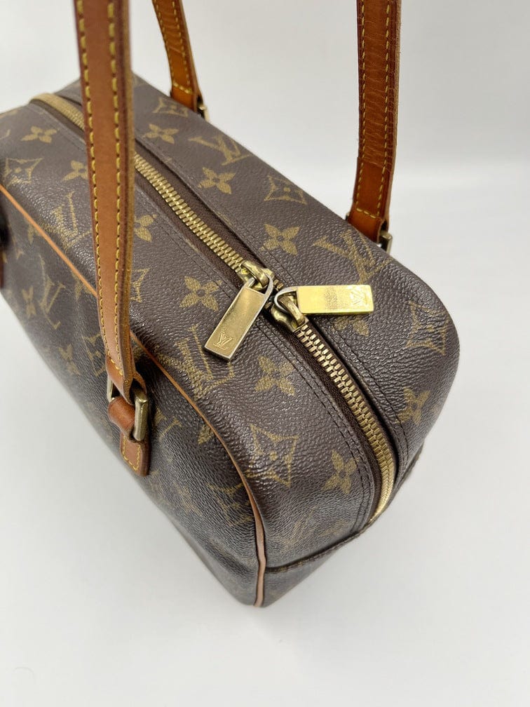 Louis Vuitton Cite MM Bag