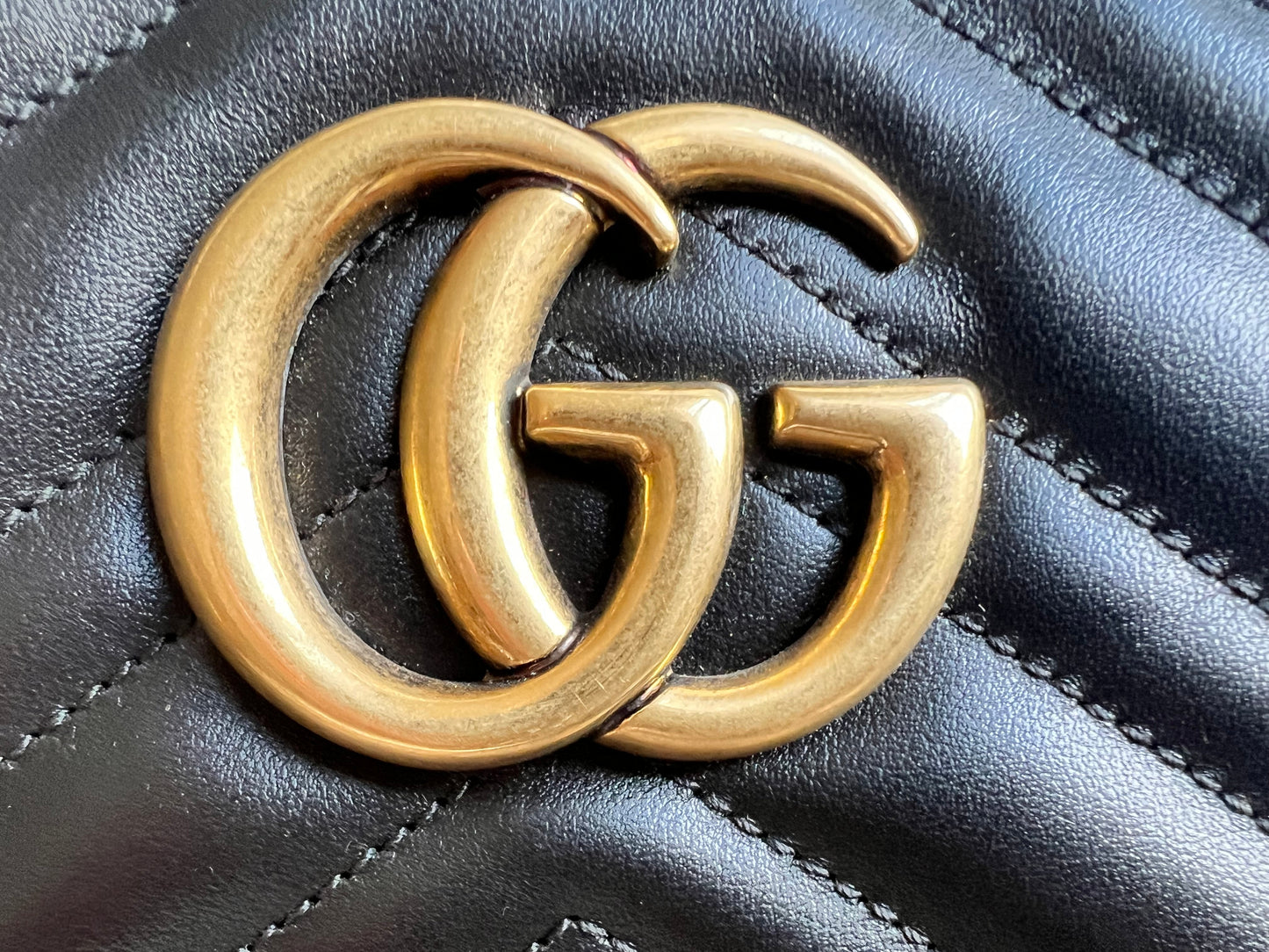 Gucci GG Black Marmont Small Shoulder Bag (RRP £1440)