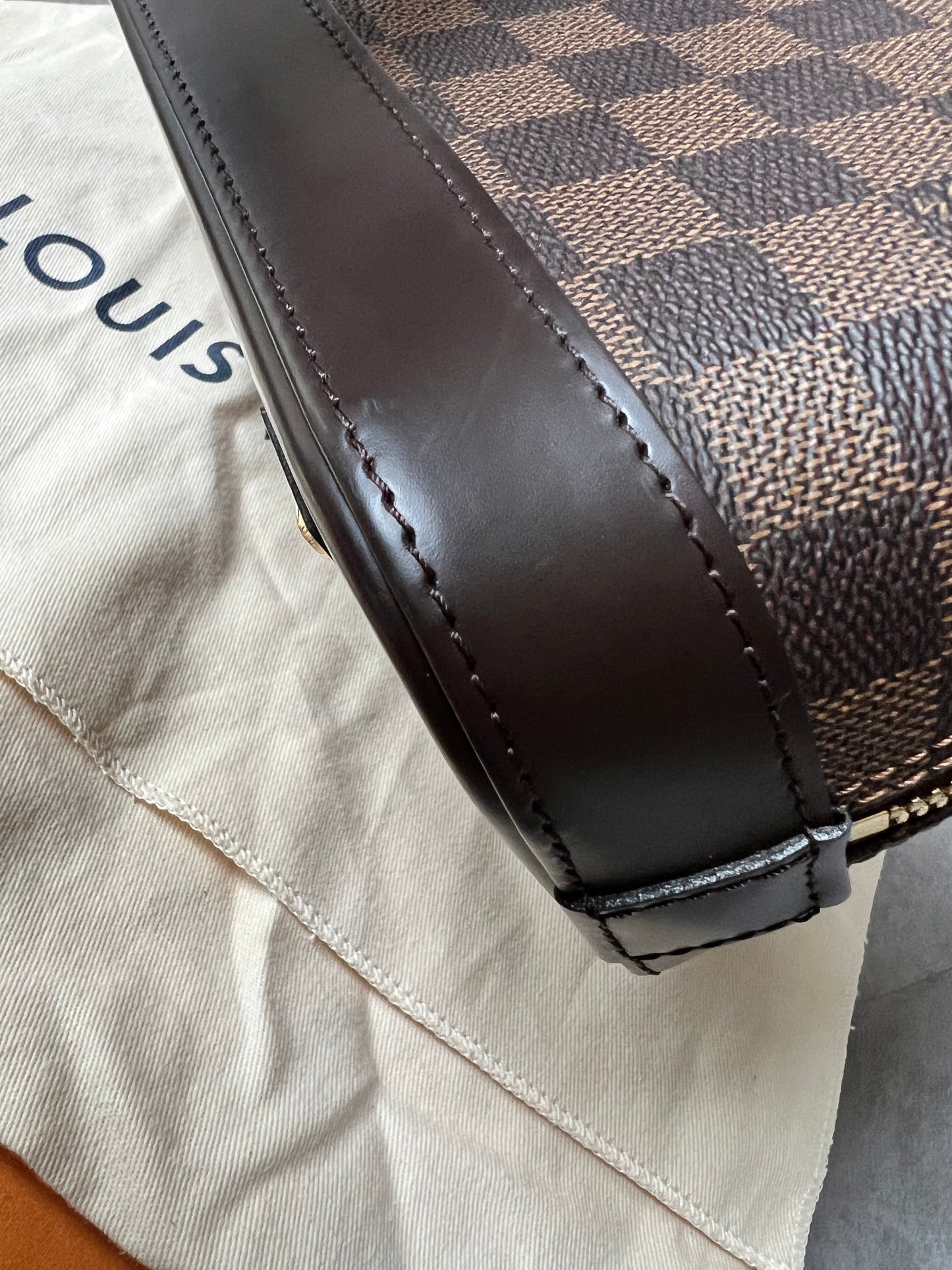 Louis Vuitton Alma BB Damier Ebene