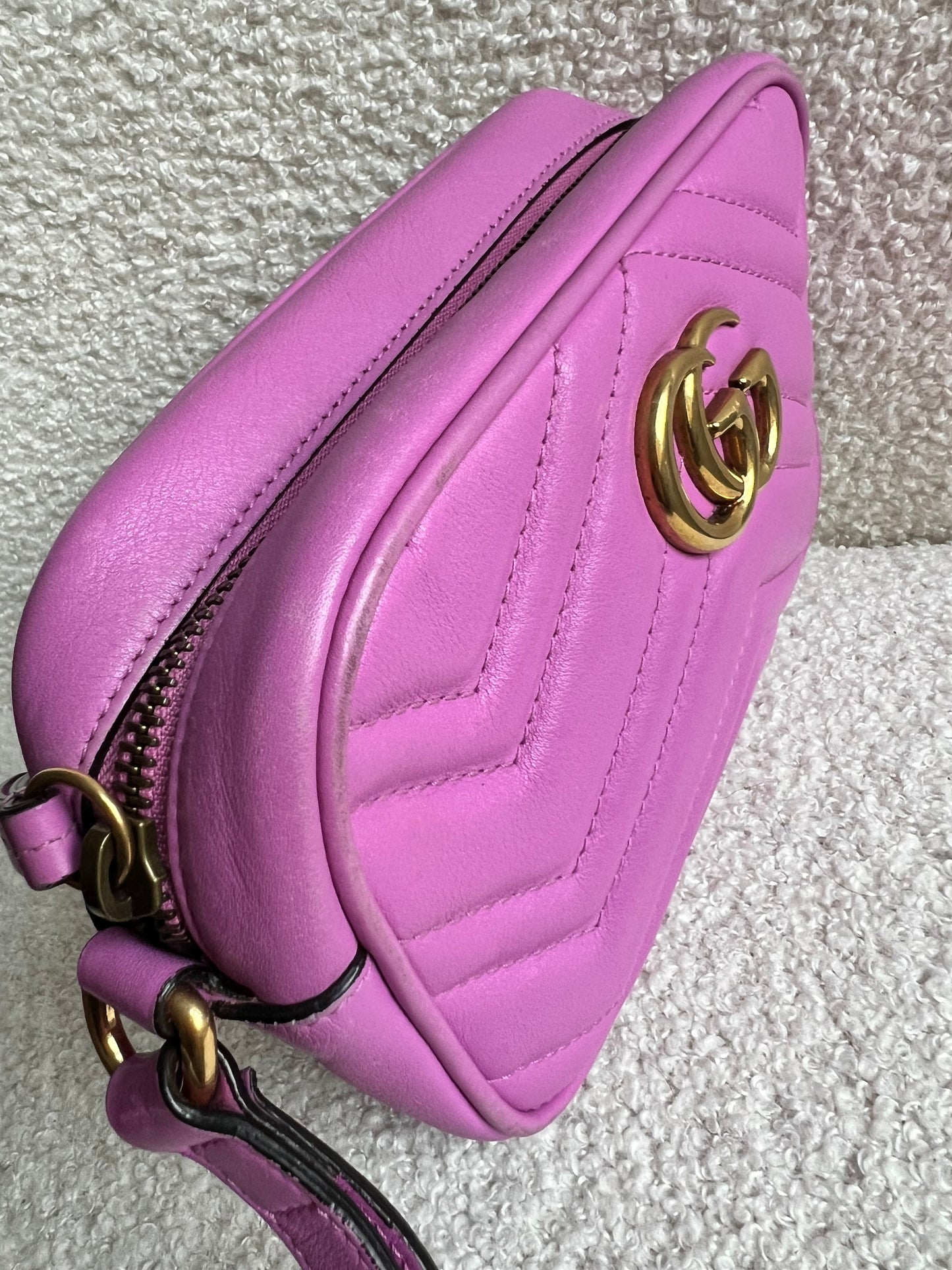 Gucci GG Pink Marmont Clutch