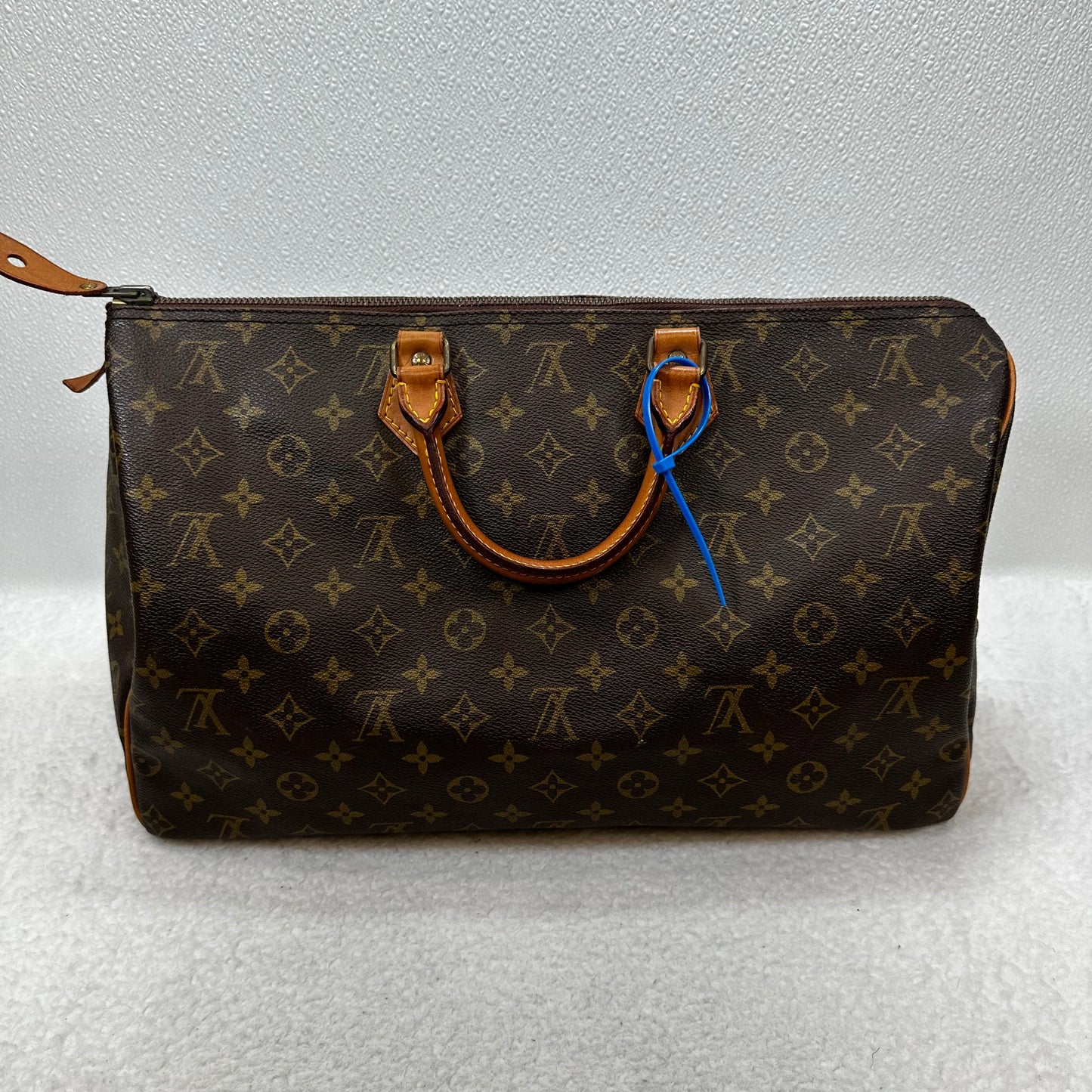 HandBag Luxury Designer Louis Vuitton Speedy 40, Size Large
