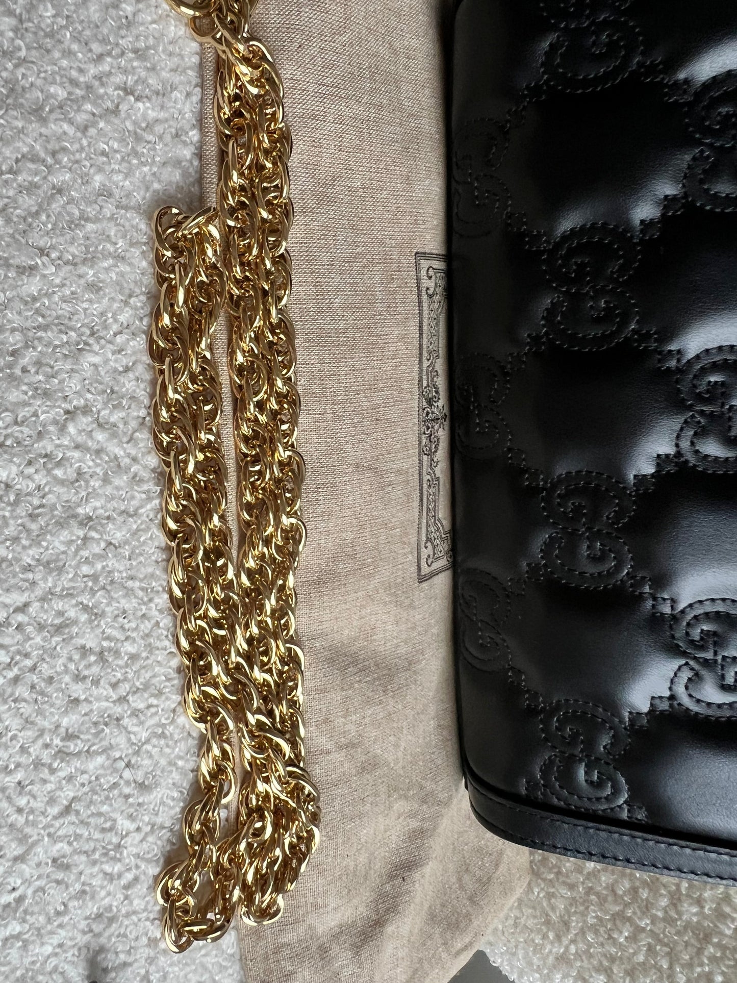 Gucci GG Matelasse Black Shoulder Bag (RRP £2230)