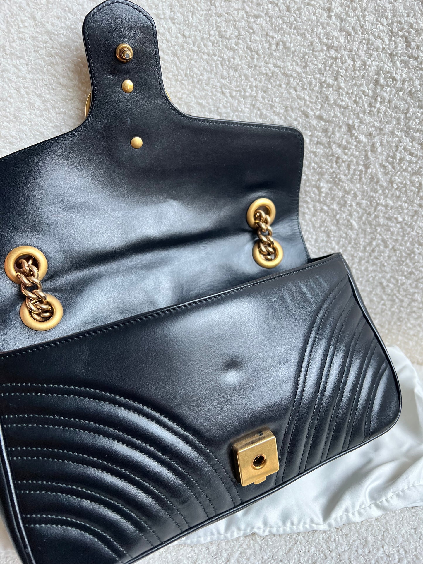 Gucci GG Black Marmont Small Shoulder Bag (RRP £2070)