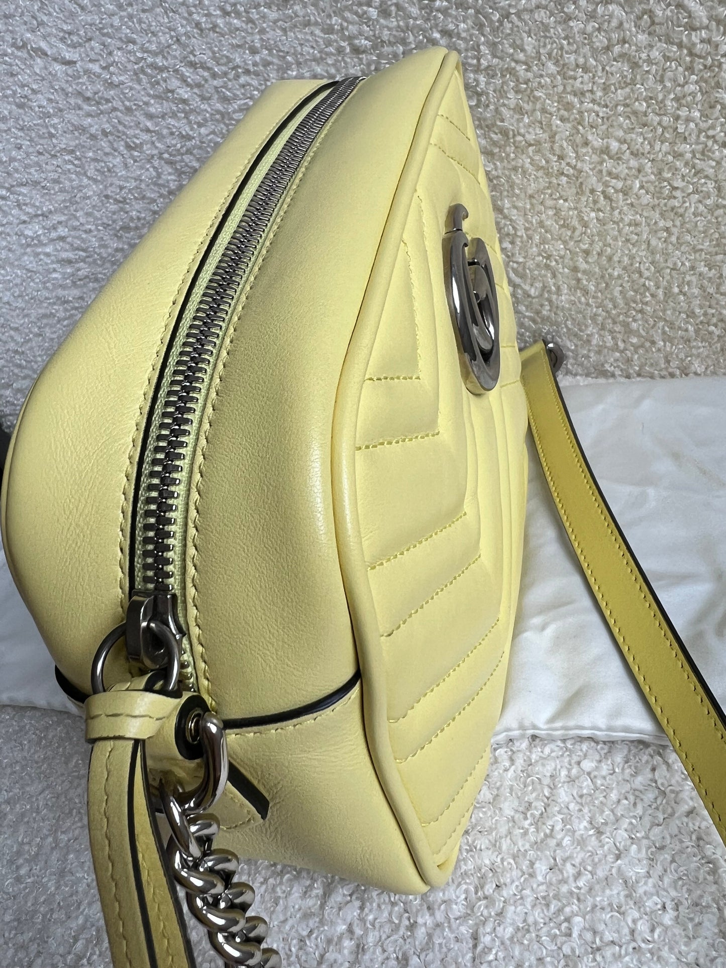 Gucci GG Pale Yellow Marmont Small Shoulder Bag (RRP £1340)