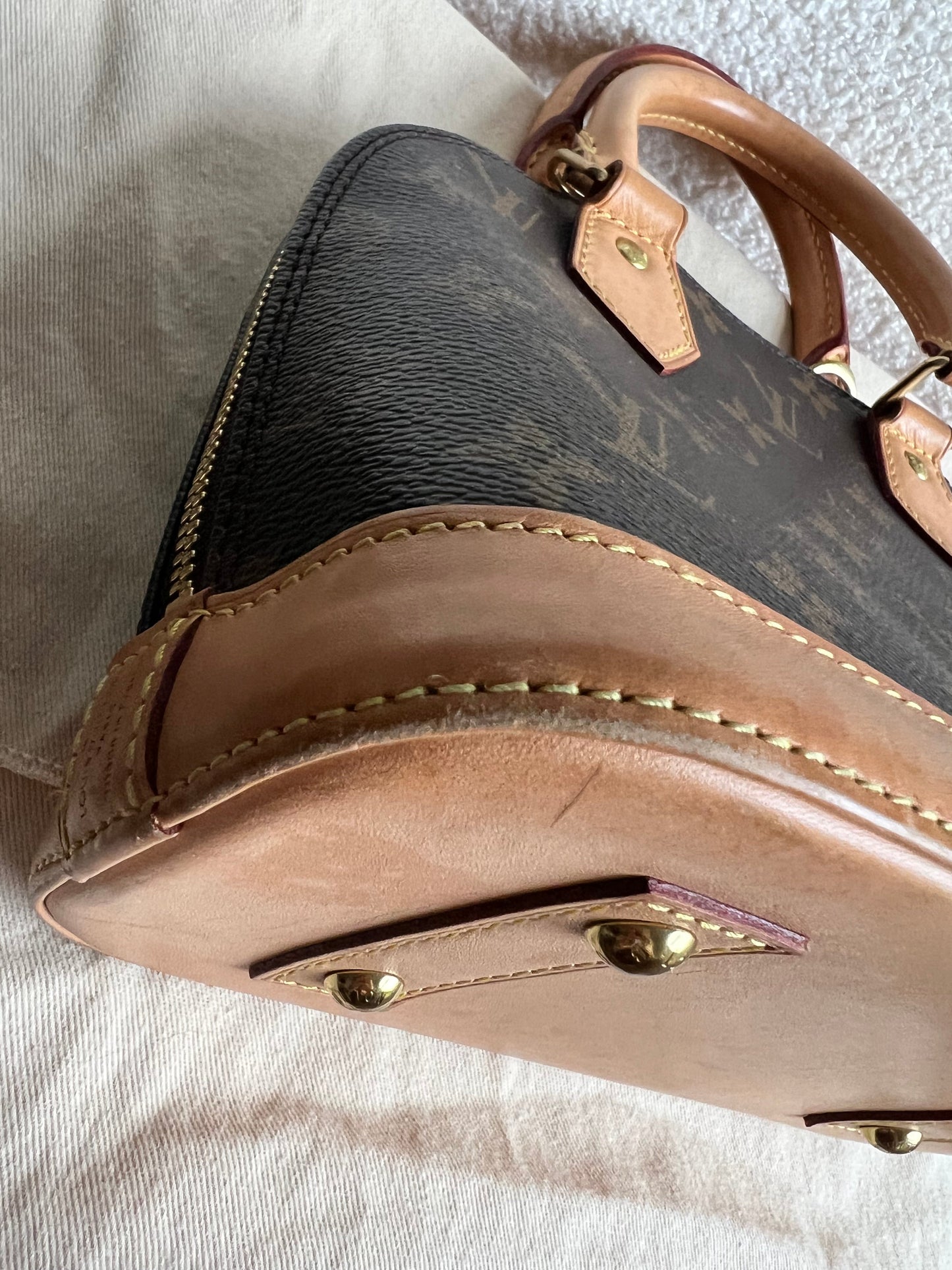 Louis Vuitton Alma BB Monogram (RRP £1,430)