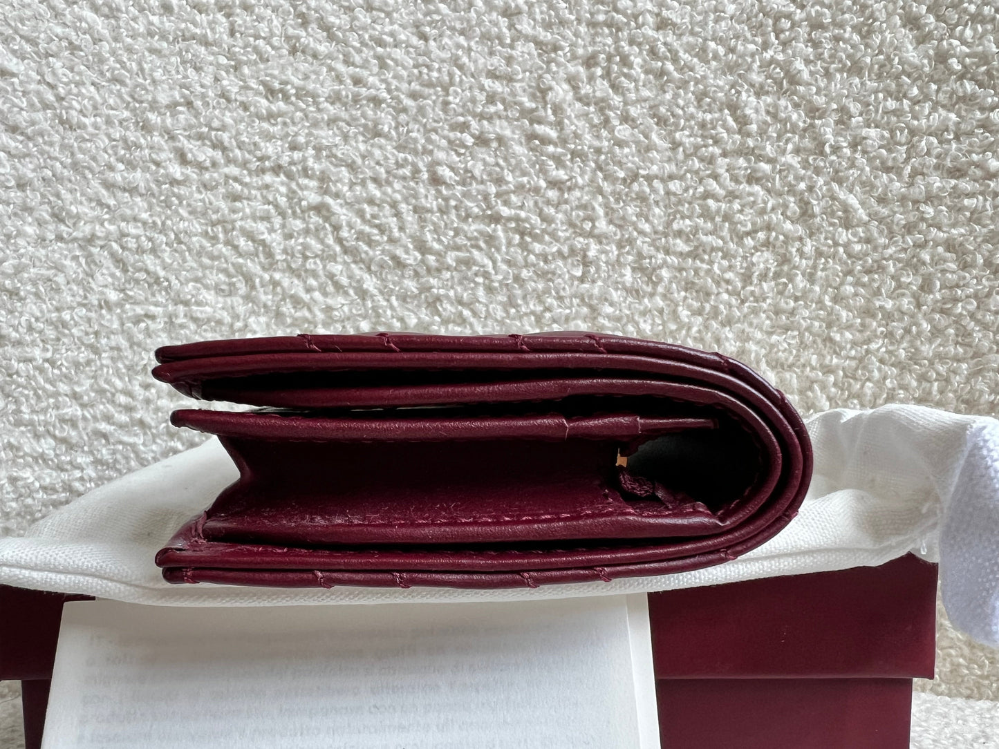 Gucci GG Burgundy Marmont Matelassé Card Case Wallet (RRP £380)