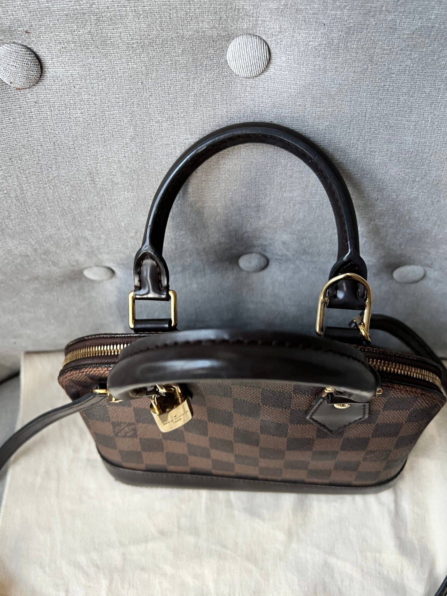 Louis Vuitton Alma BB Damier Ebene