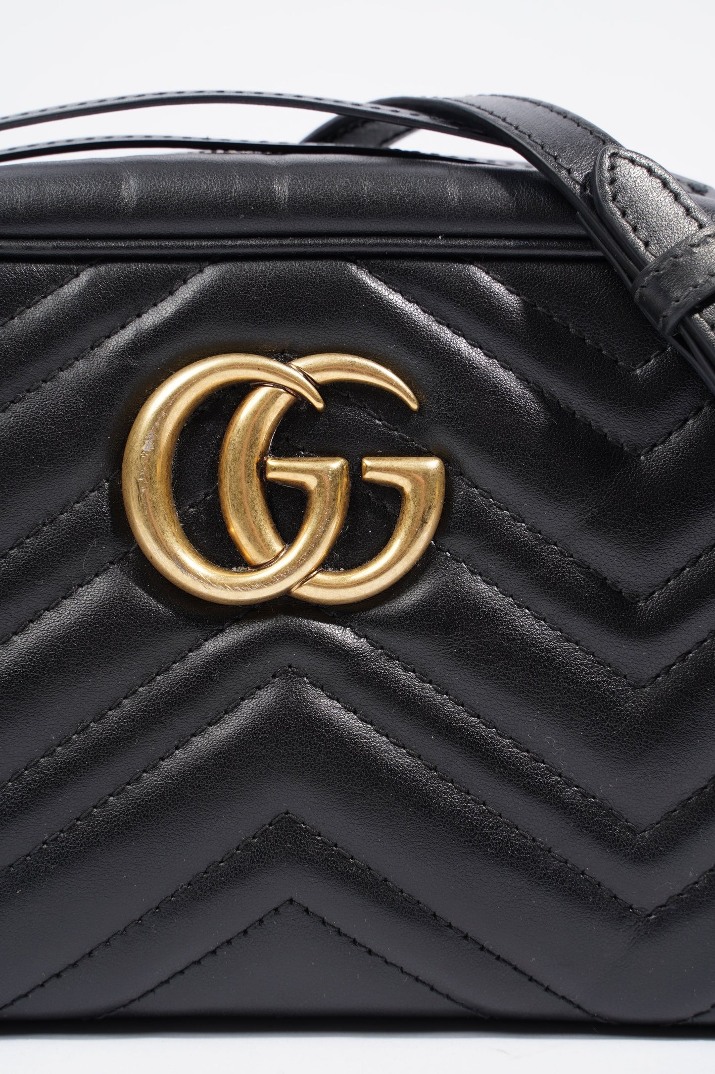 Gucci GG Marmont Zip Black Matelasse Leather Small