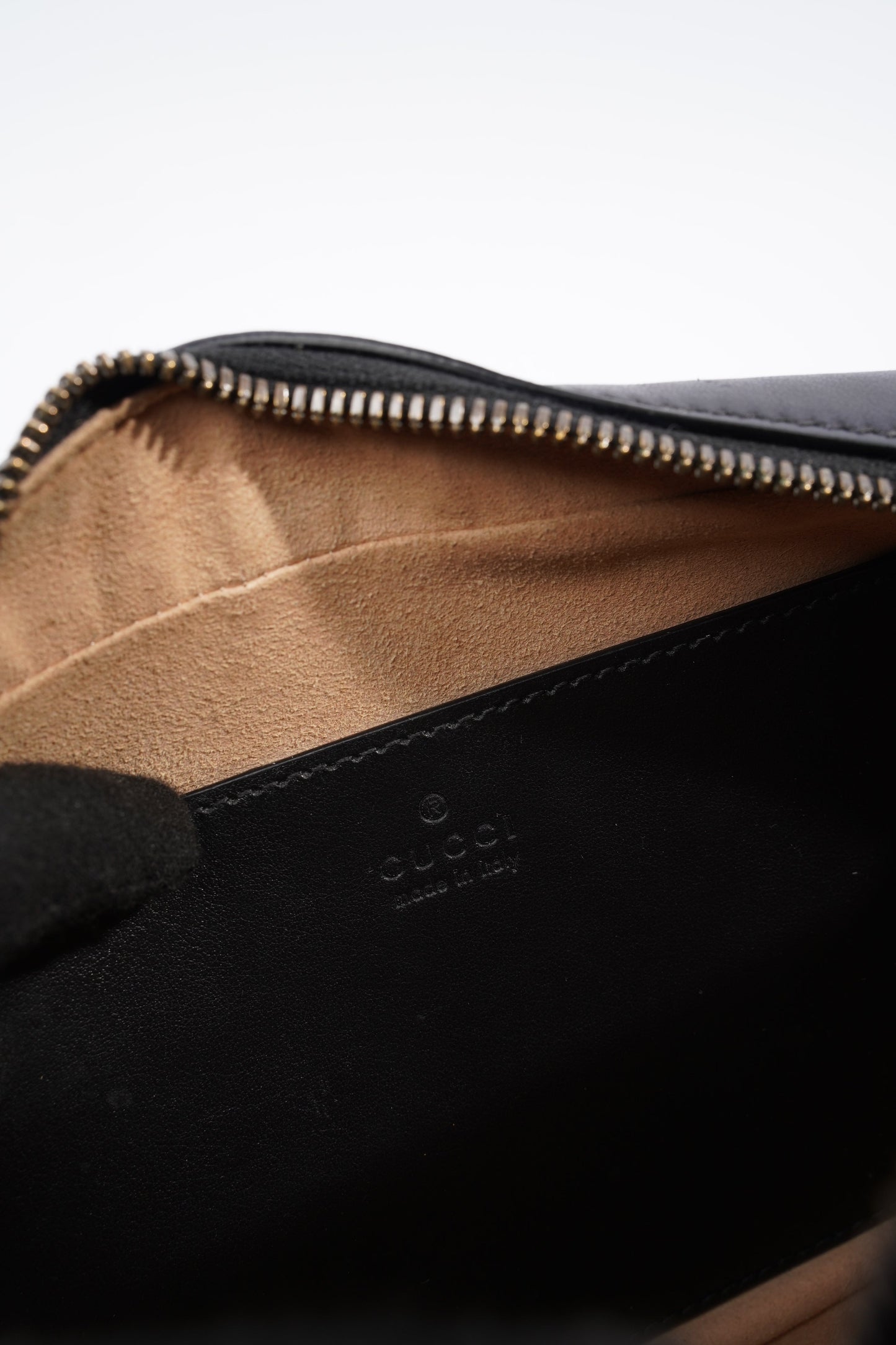 Gucci GG Marmont Zip Black Matelasse Leather Small