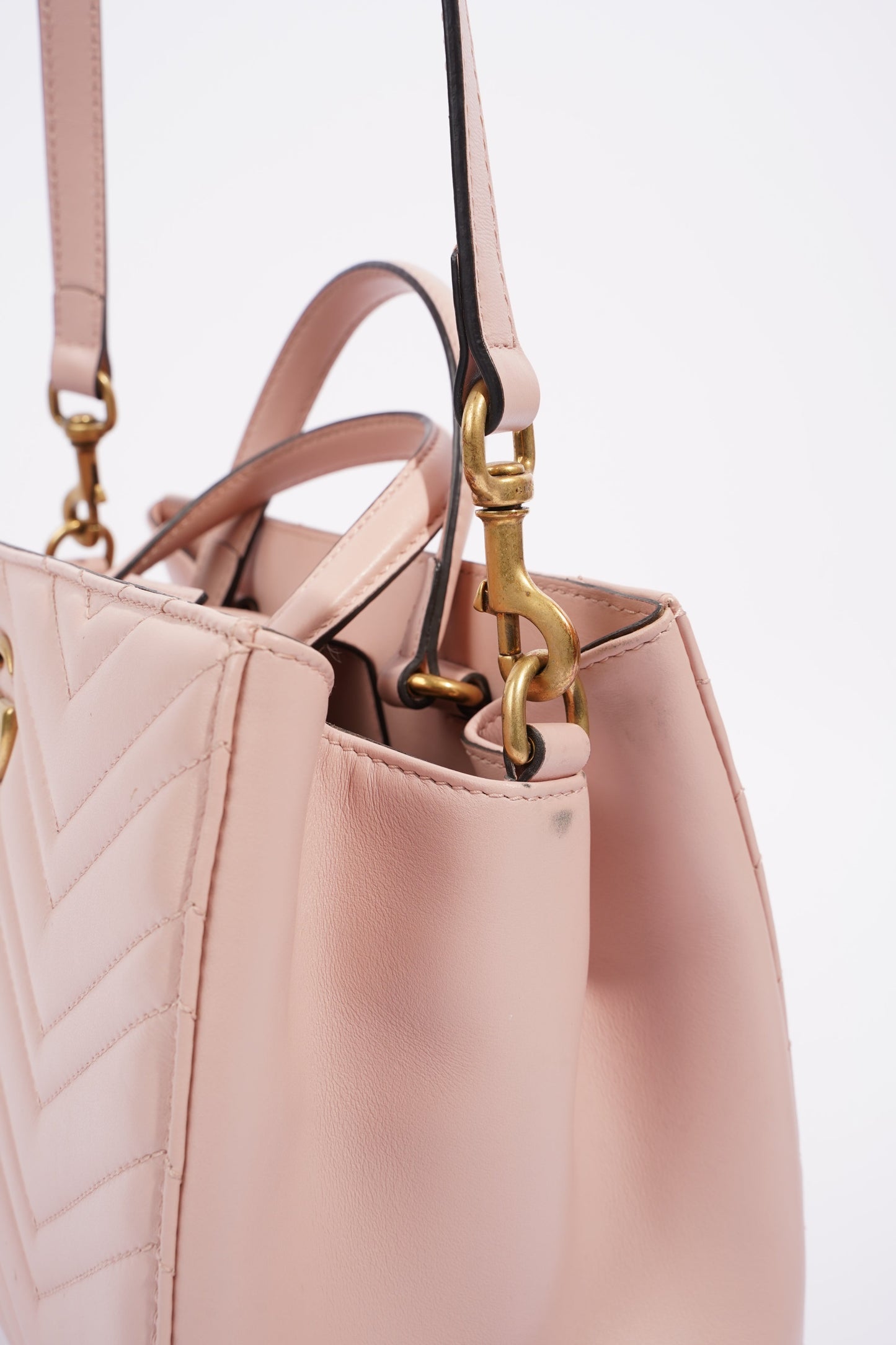 Gucci Marmont Handbag Pink Matelasse Leather
