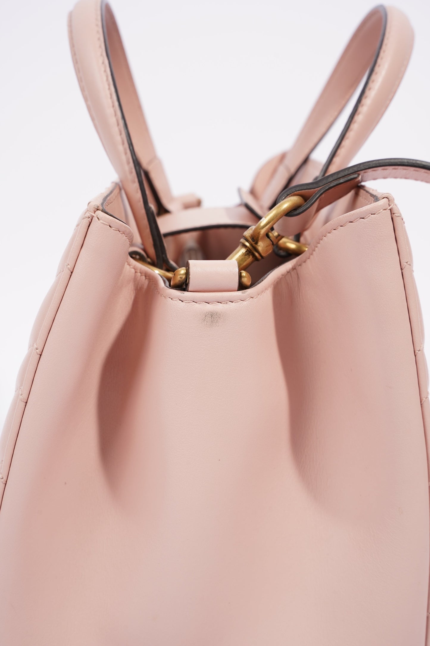 Gucci Marmont Handbag Pink Matelasse Leather