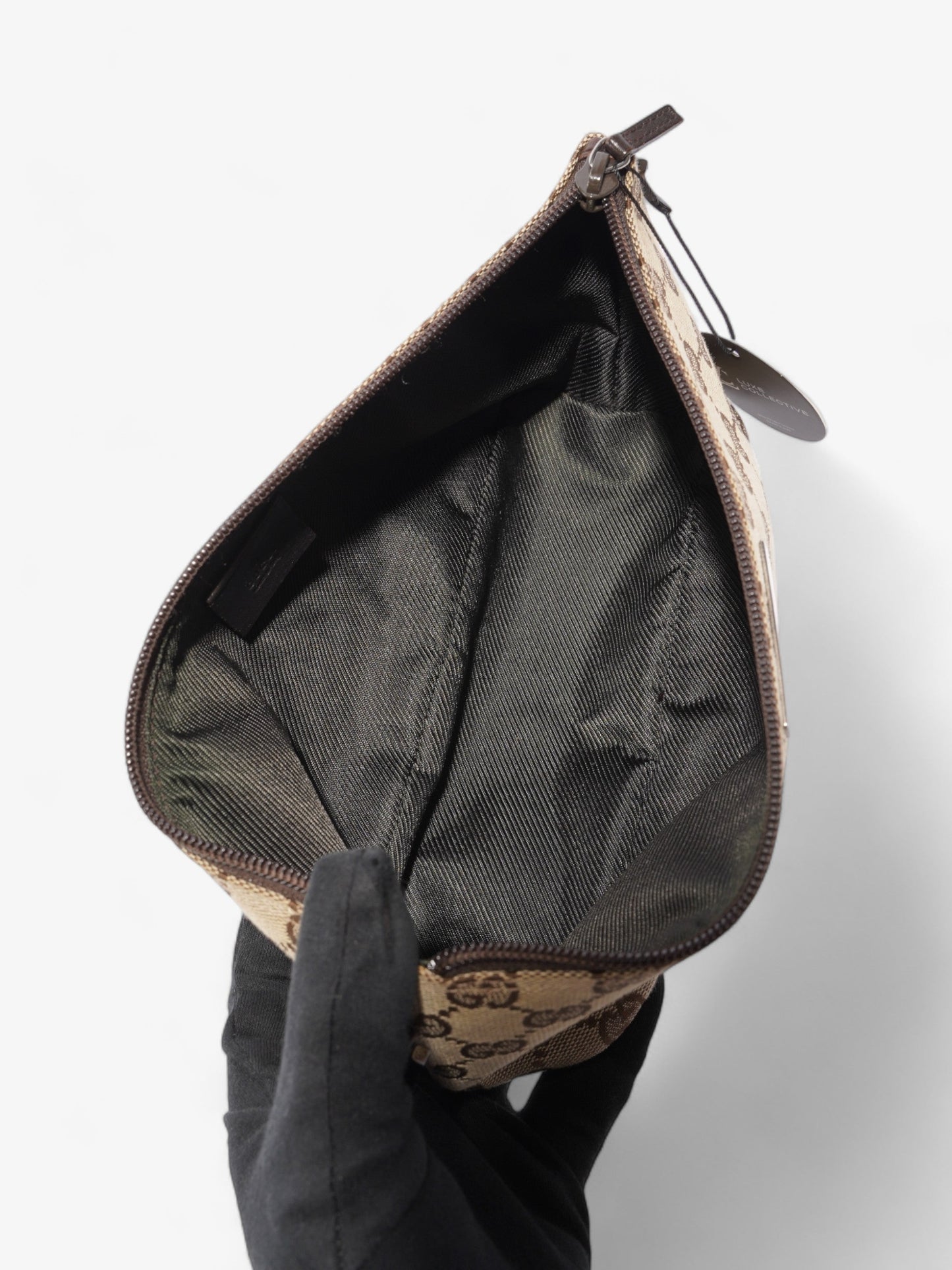 Gucci Boat Pochette Beige And Ebony GG Supreme Canvas