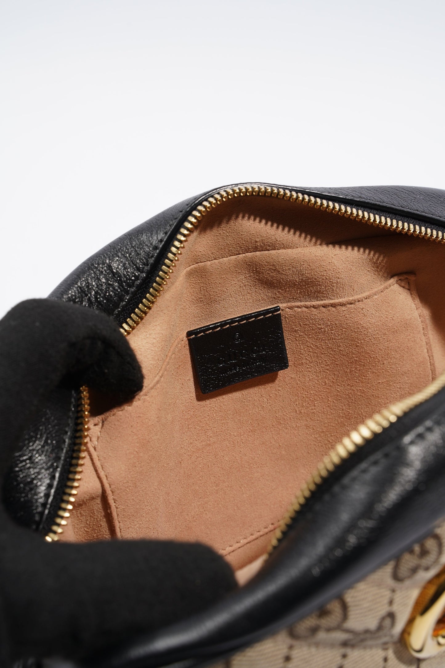 Gucci Marmont Zip Supreme Matelasse Leather Small