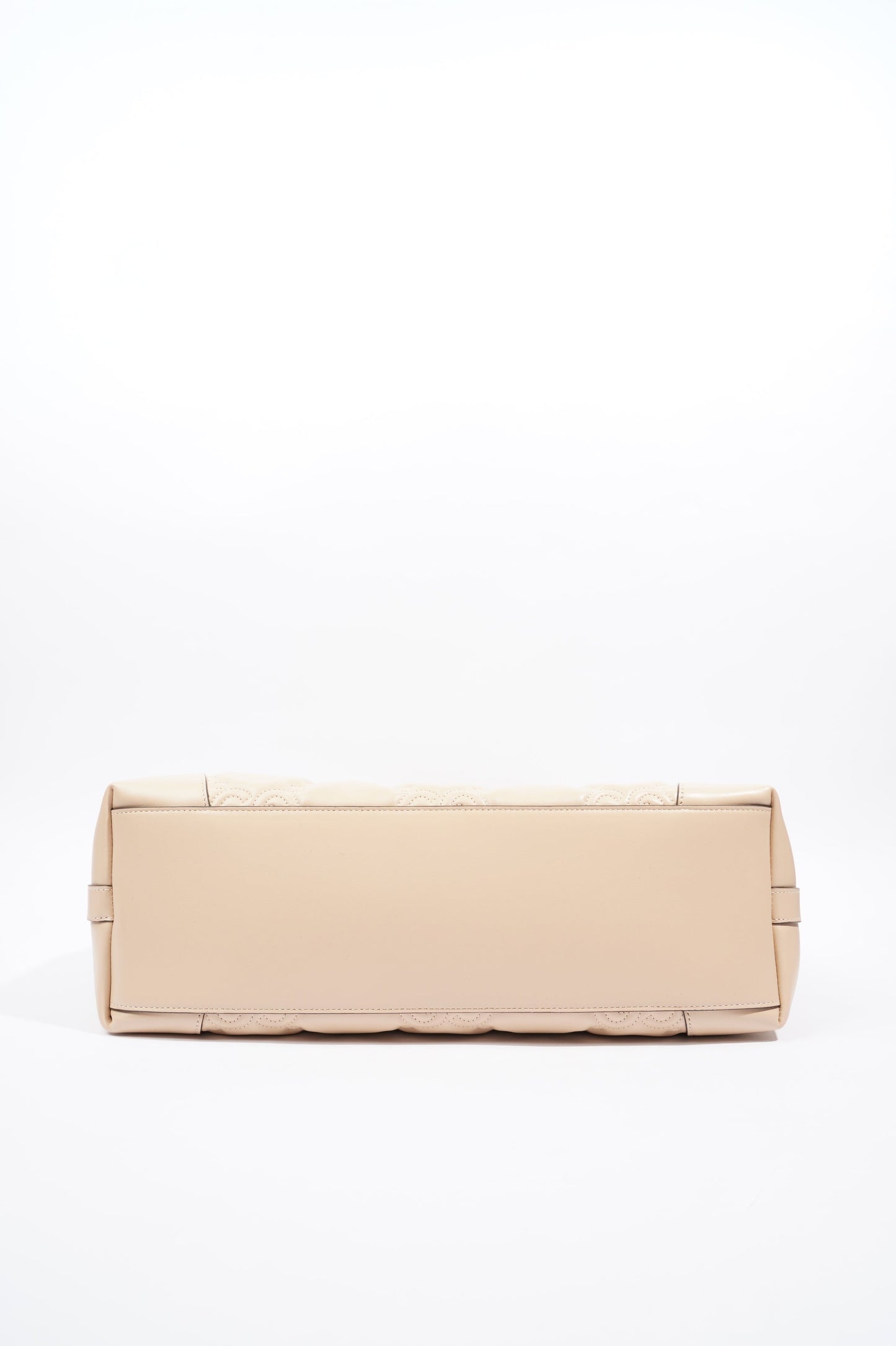 Gucci GG Medium Tote Nude Matelasse Leather