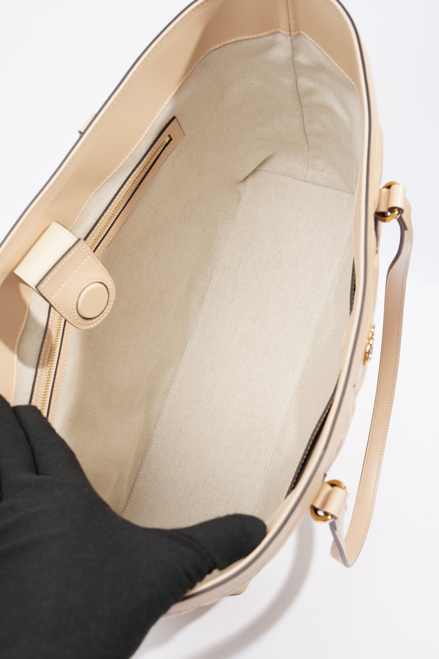 Gucci GG Medium Tote Nude Matelasse Leather