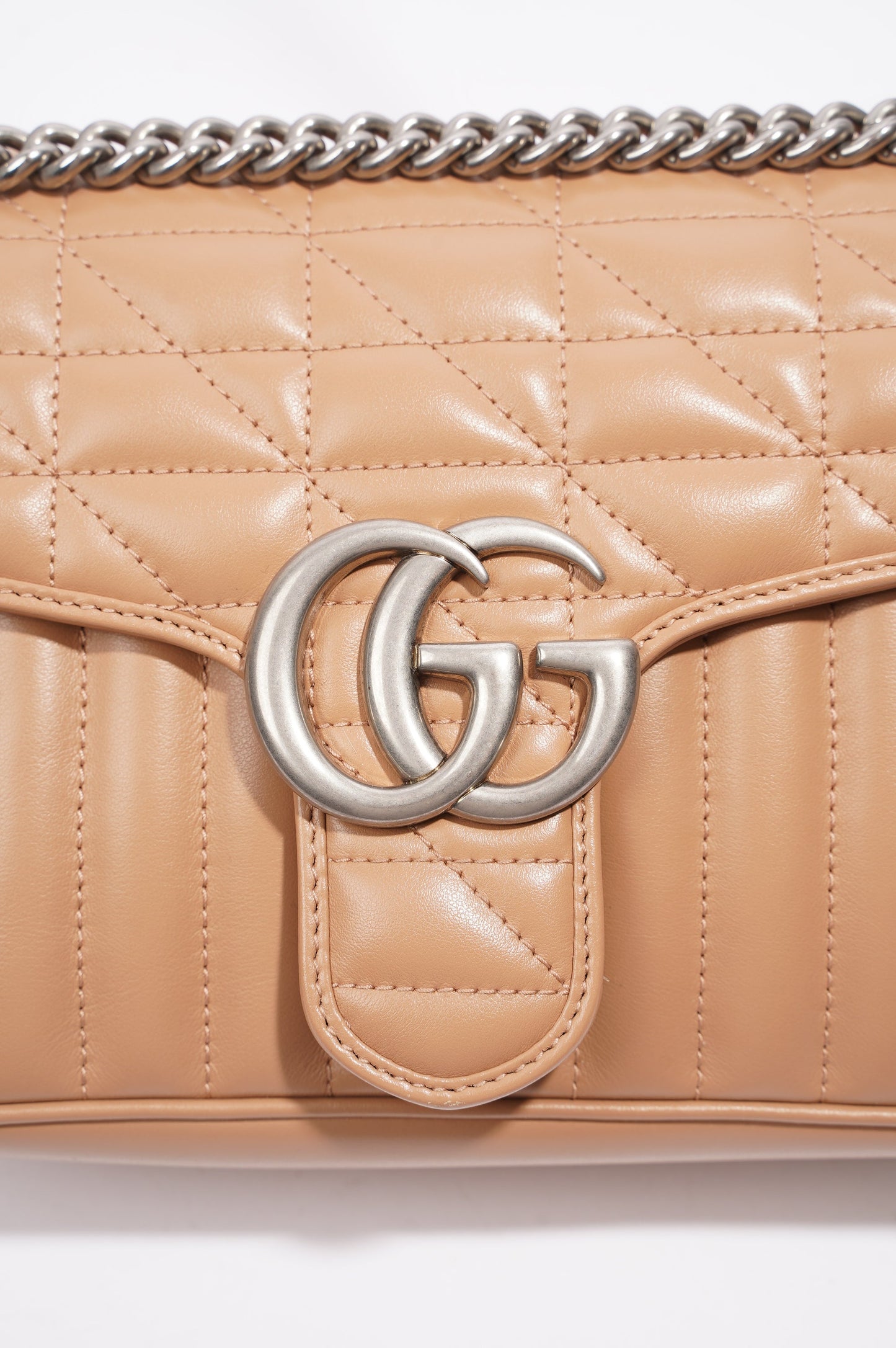 Gucci Marmont Flap Nude Matelasse Leather Small