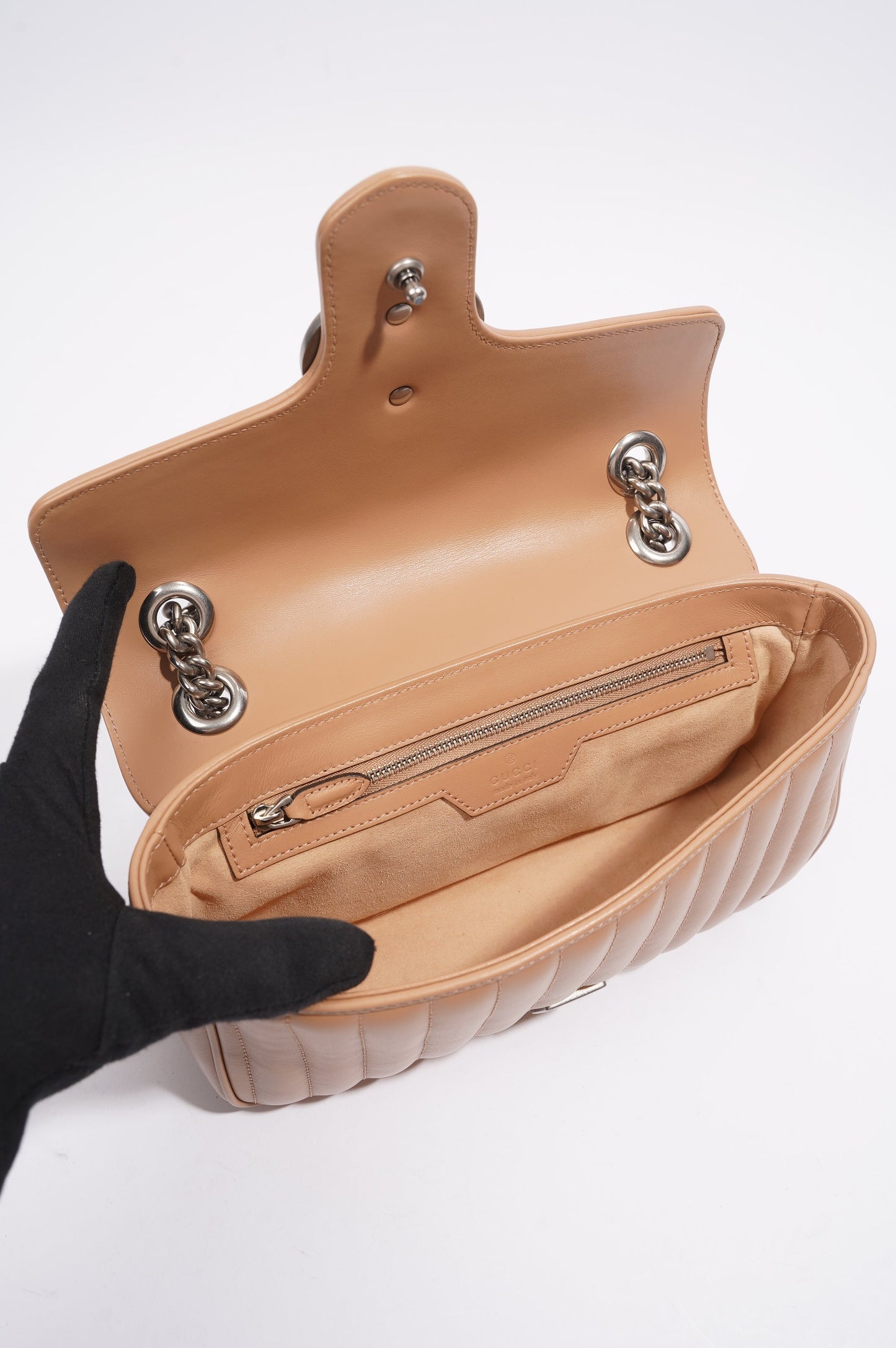 Gucci Marmont Flap Nude Matelasse Leather Small