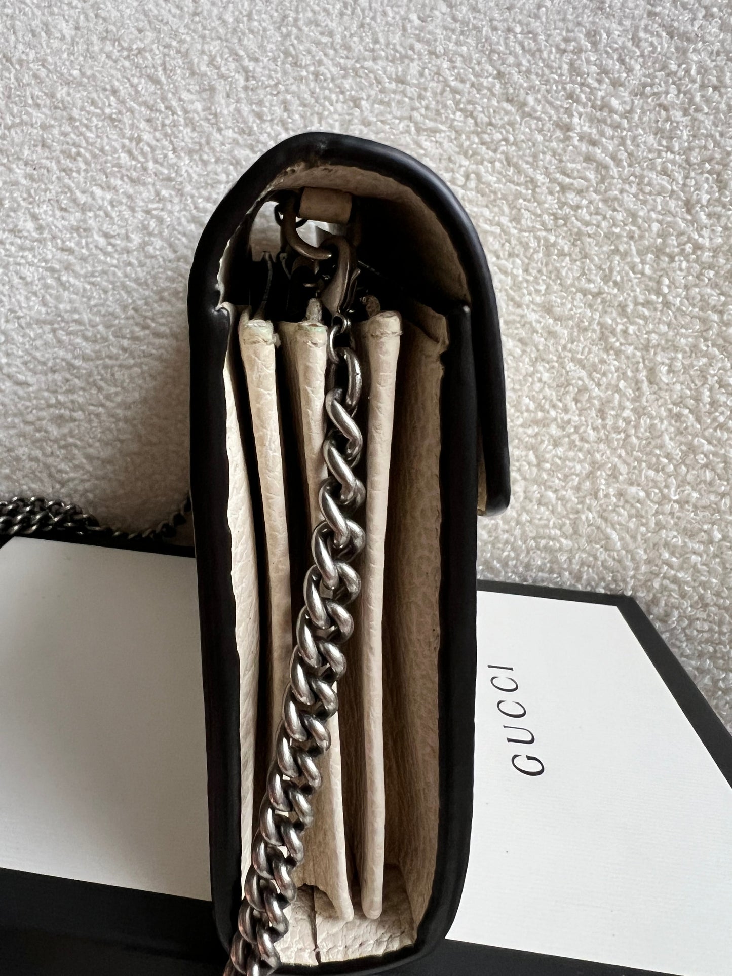 Gucci Dionysus White Mini Chain Bag (RRP £1340)