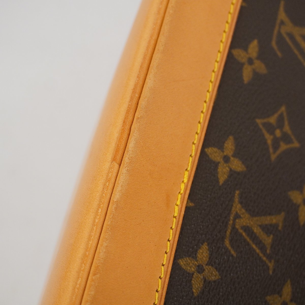Louis Vuitton Alma PM Handbag Monogram M51130