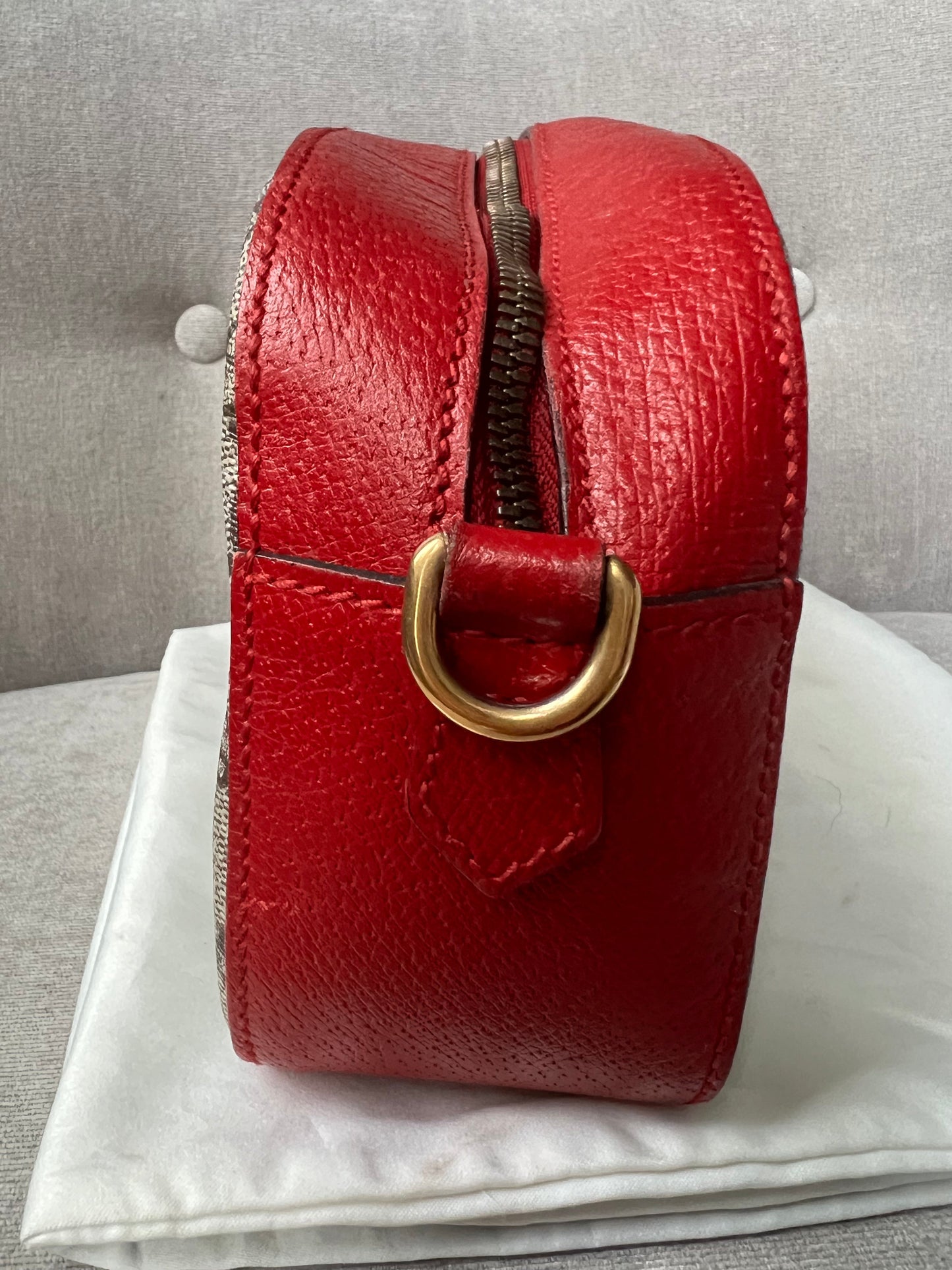 Gucci Neo Vintage GG Supreme Messenger Bag (RRP £1060)